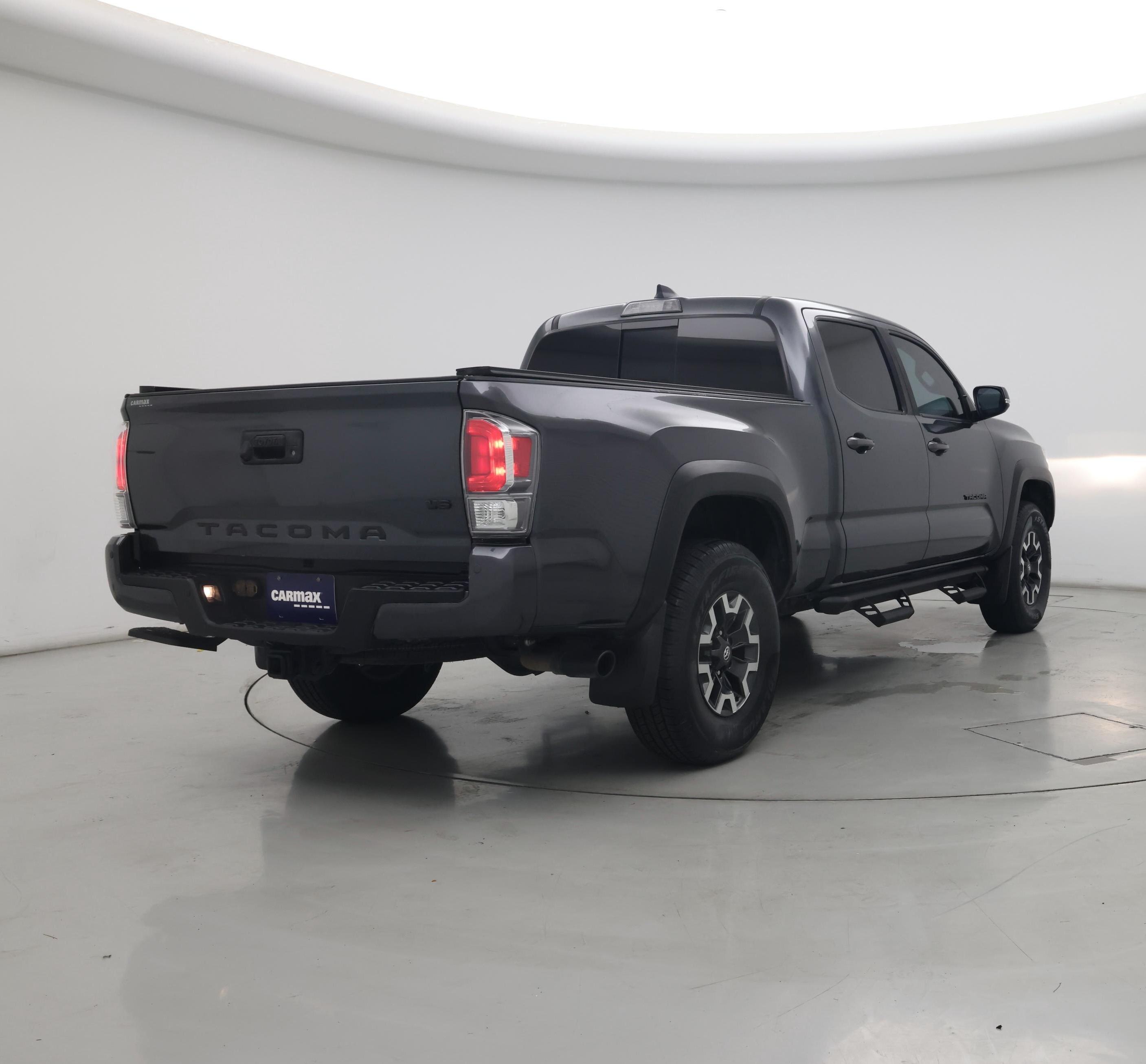 Thumbnail: 2021 Toyota Tacoma - 8