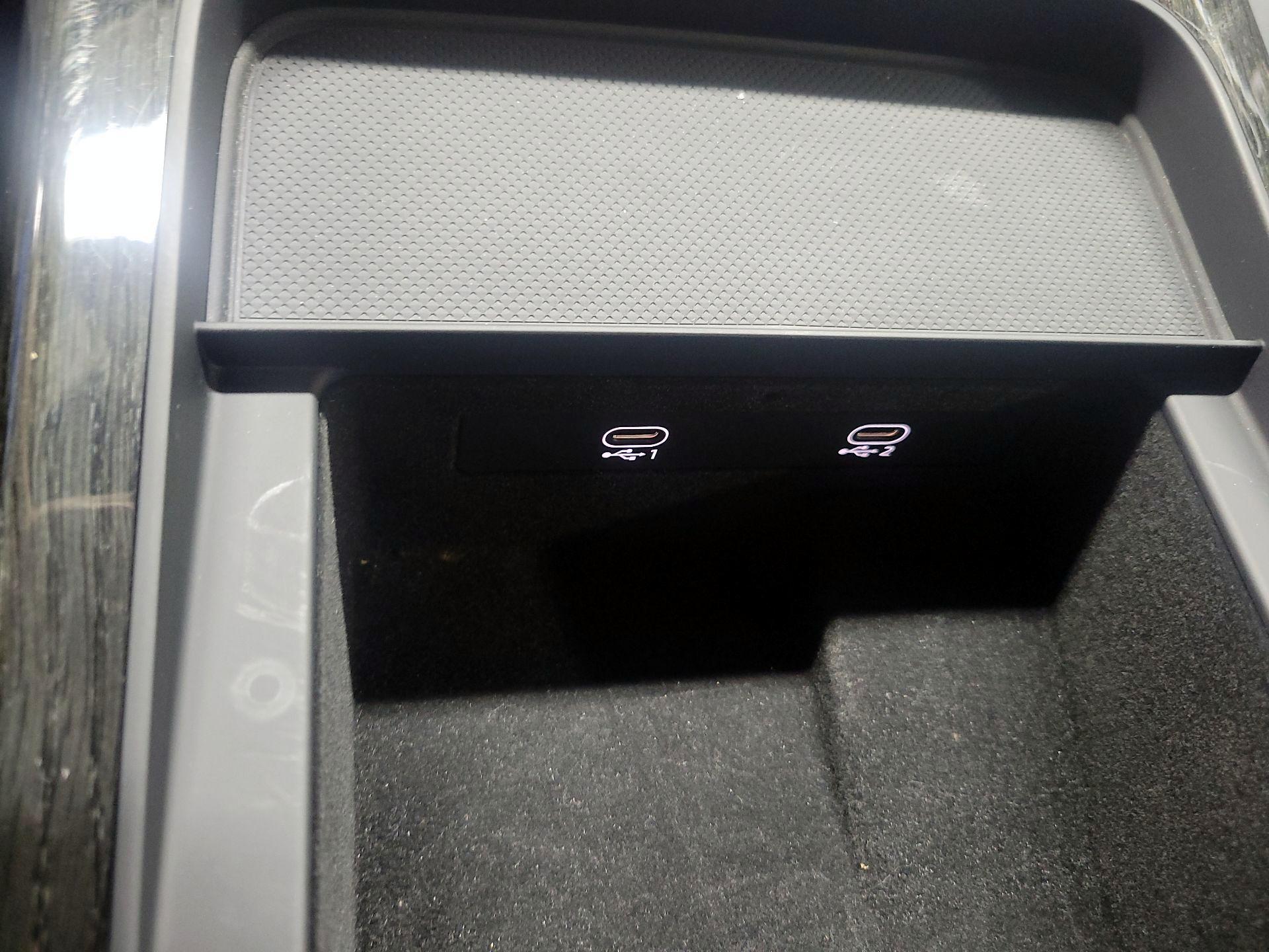 Thumbnail: 2025 Audi Q7 - 19