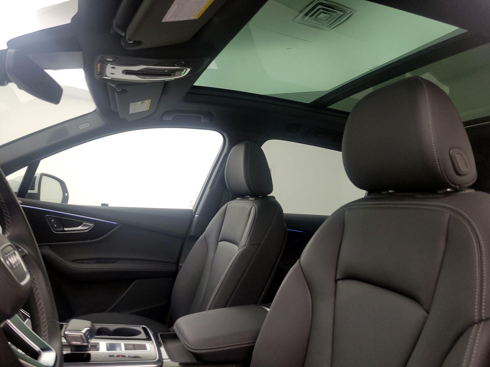 Thumbnail: 2025 Audi Q7 - 20