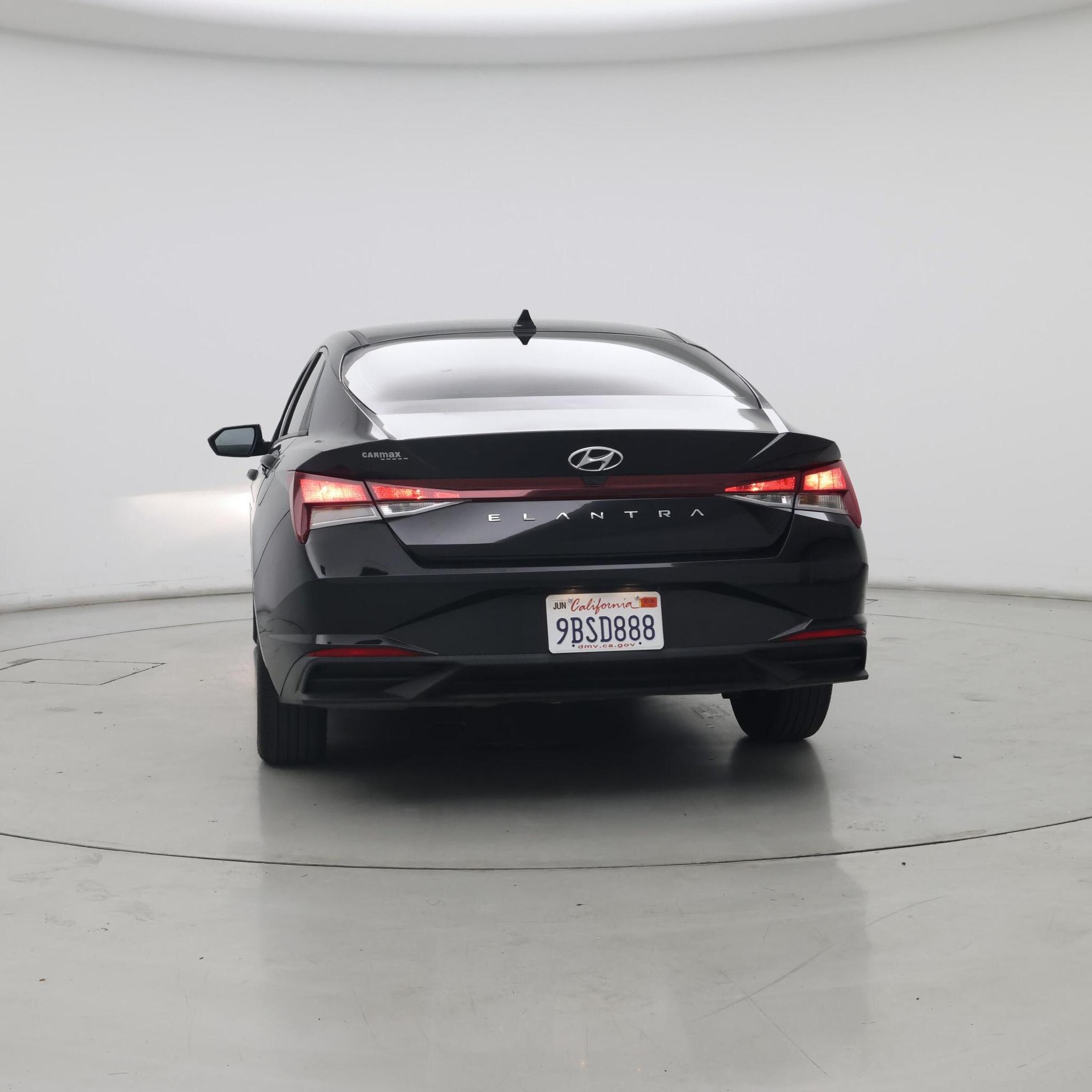 Thumbnail: 2022 Hyundai Elantra - 6