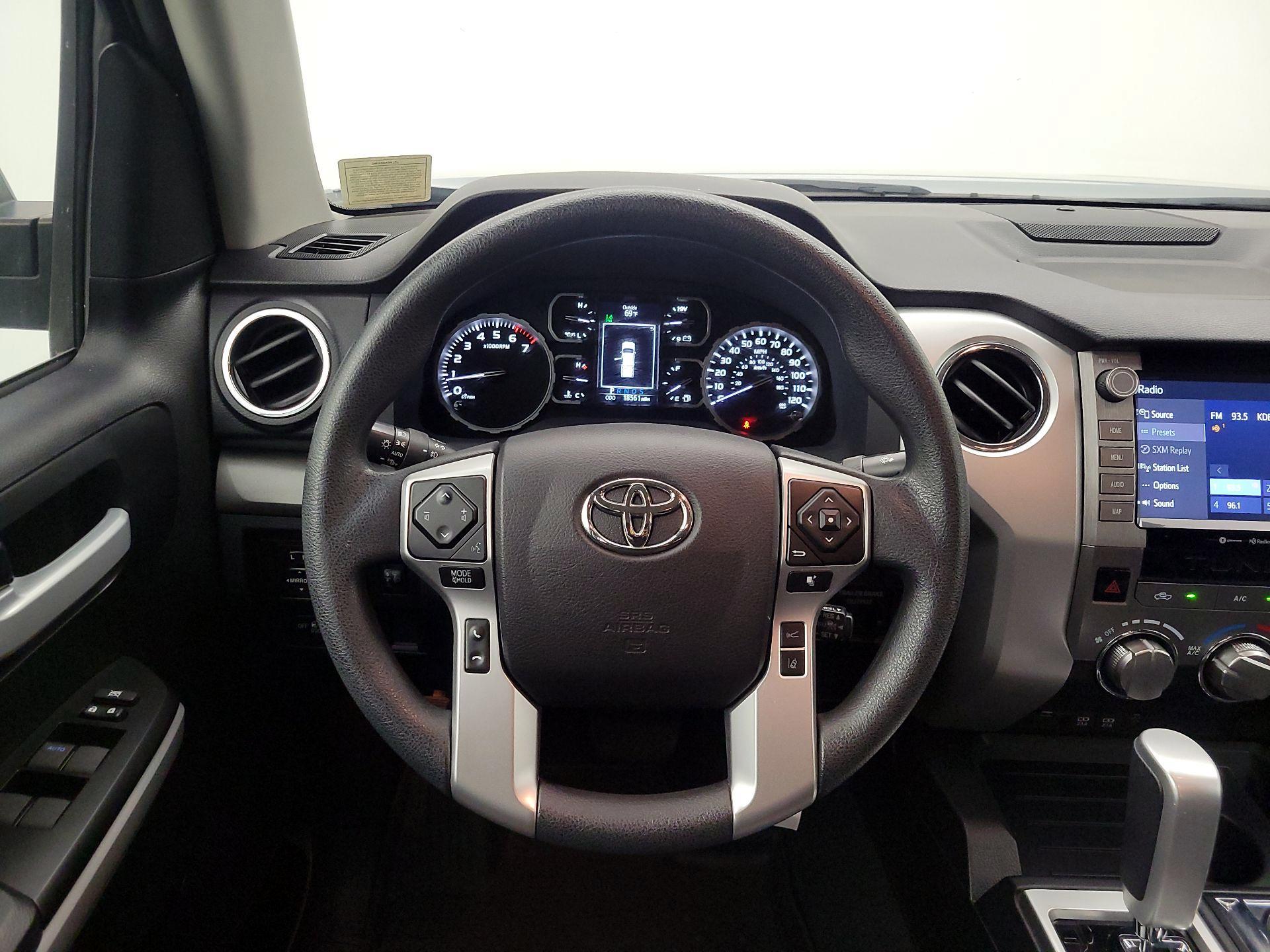 Thumbnail: 2021 Toyota Tundra - 10