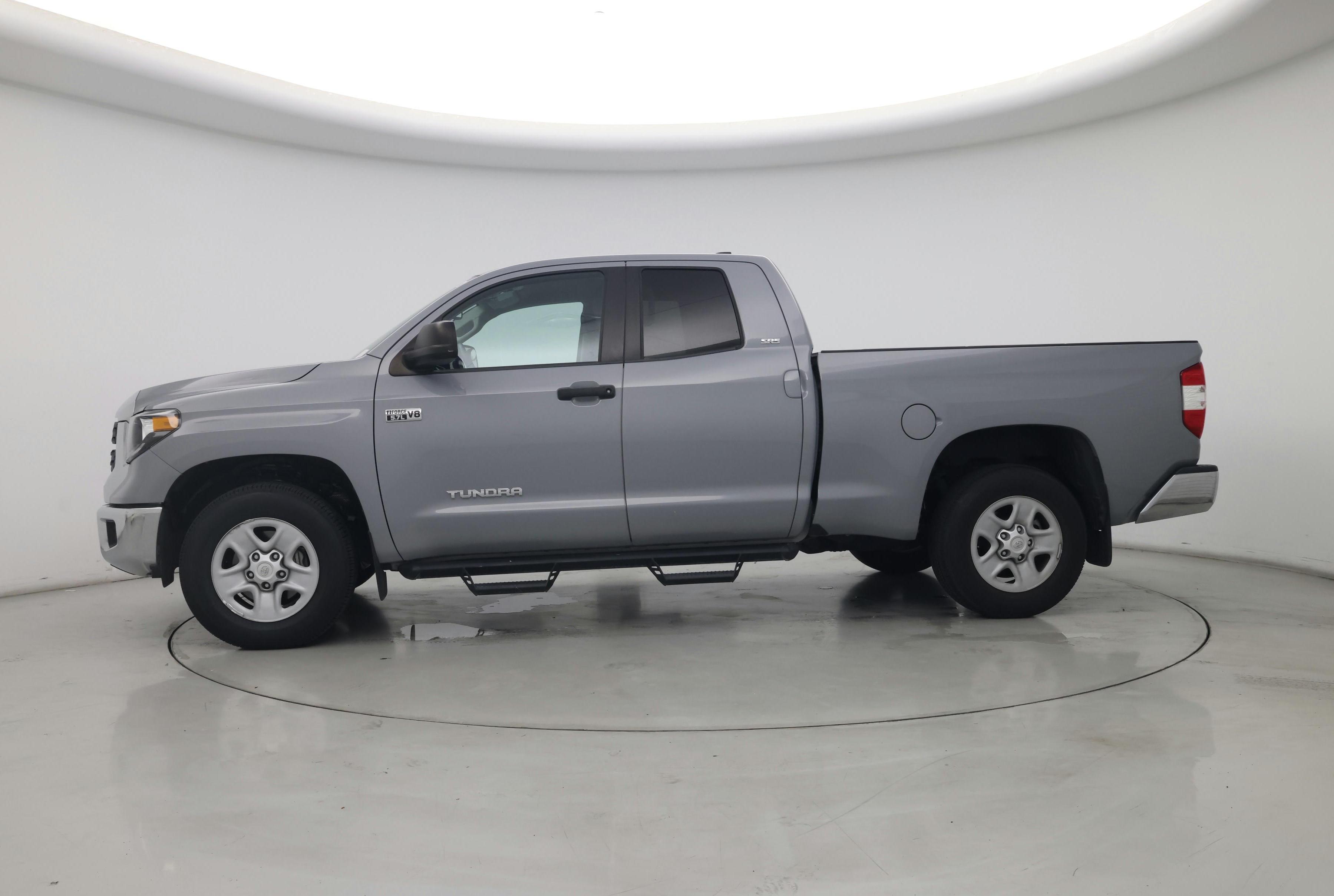 Thumbnail: 2021 Toyota Tundra - 3