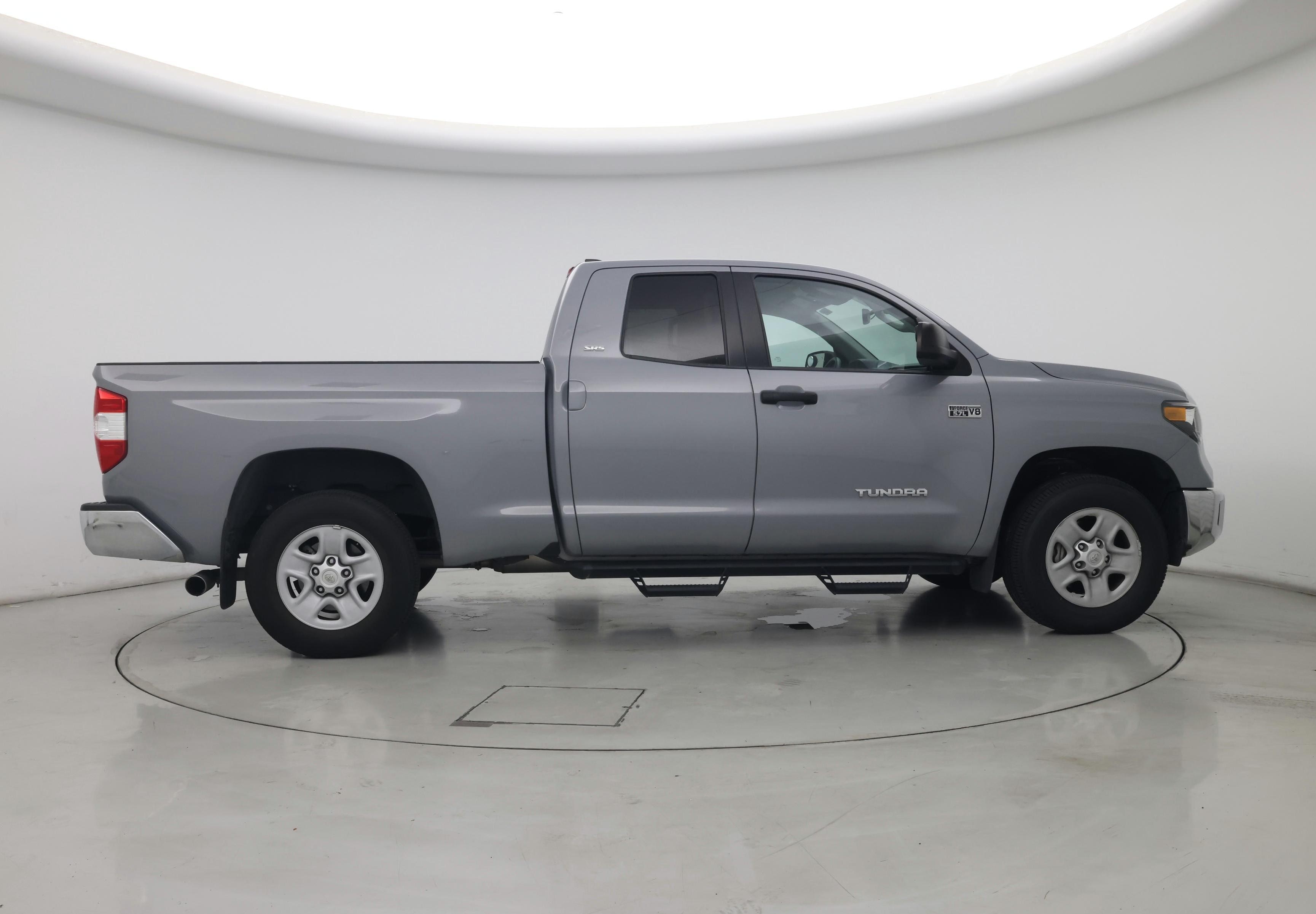 Thumbnail: 2021 Toyota Tundra - 7