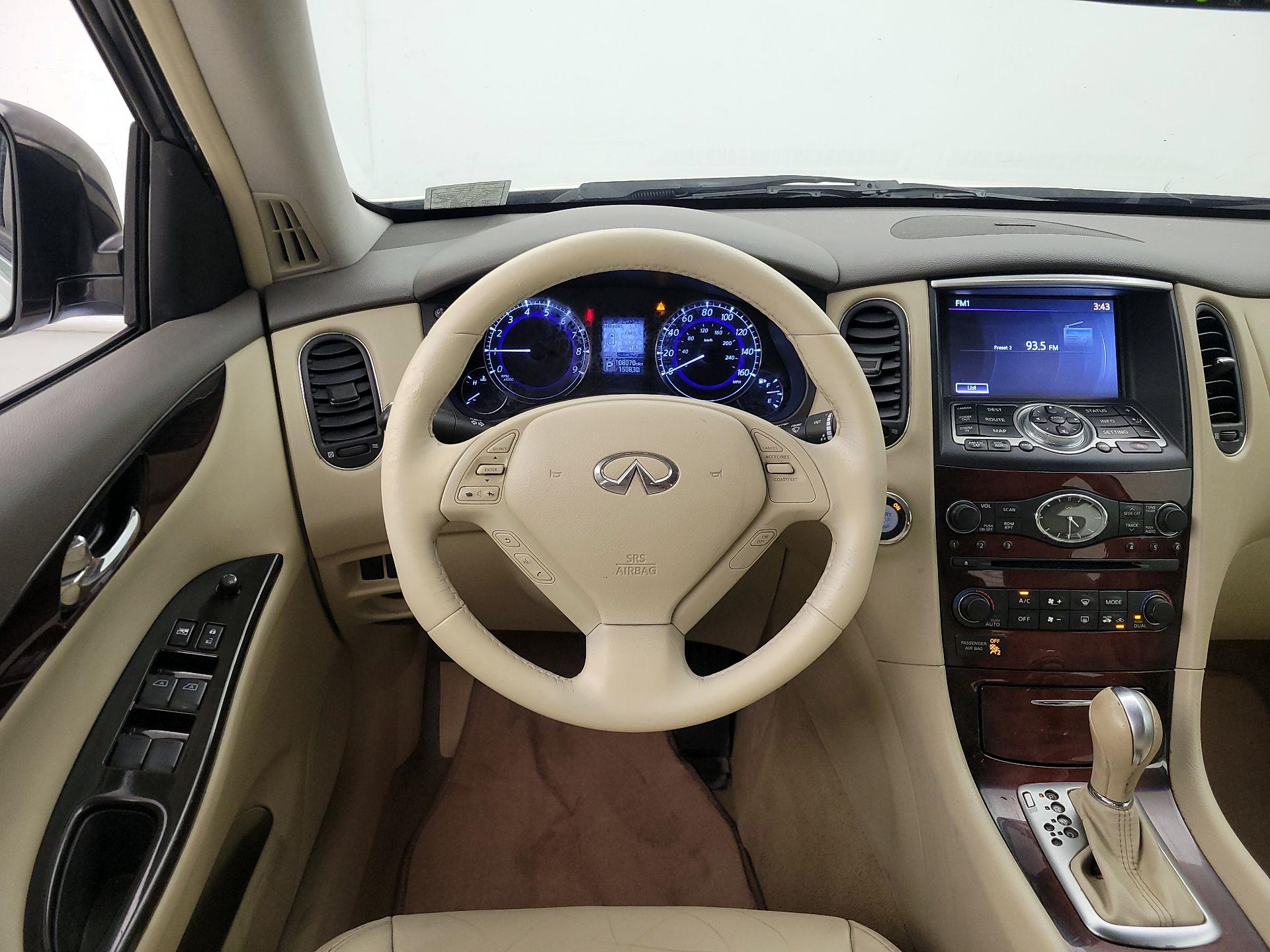 Thumbnail: 2015 INFINITI QX50 - 10