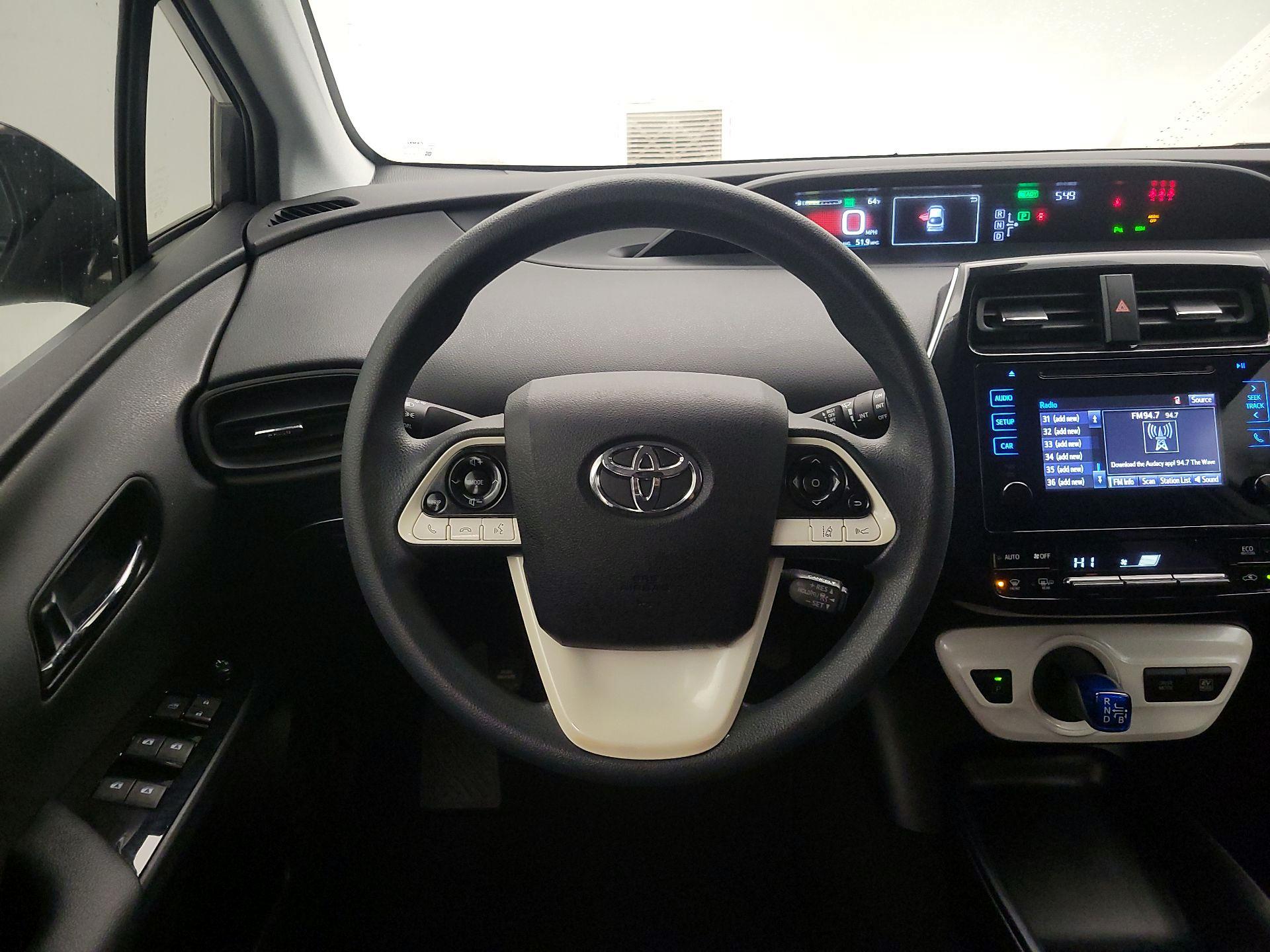 Thumbnail: 2018 Toyota Prius - 10