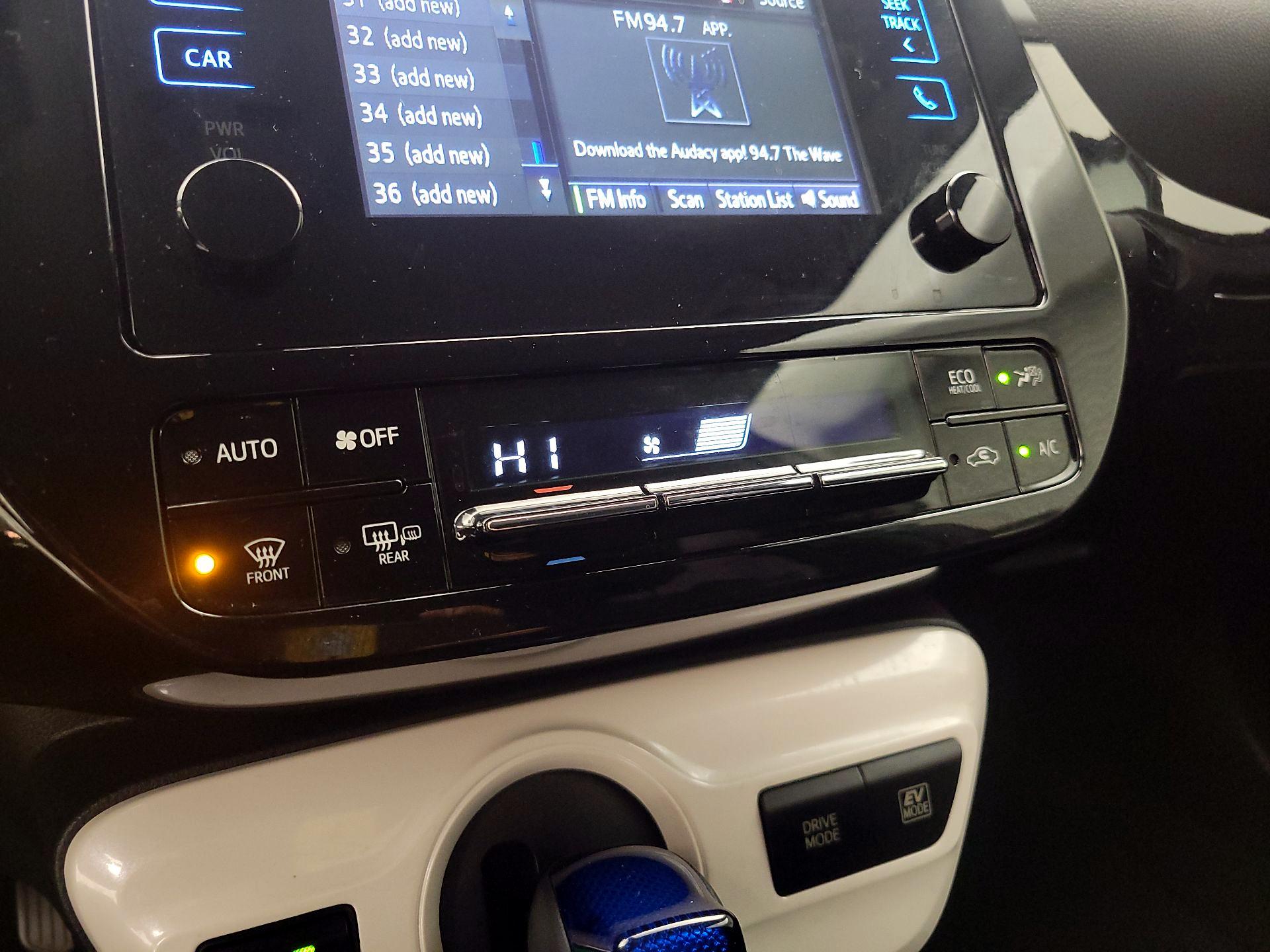 Thumbnail: 2018 Toyota Prius - 16