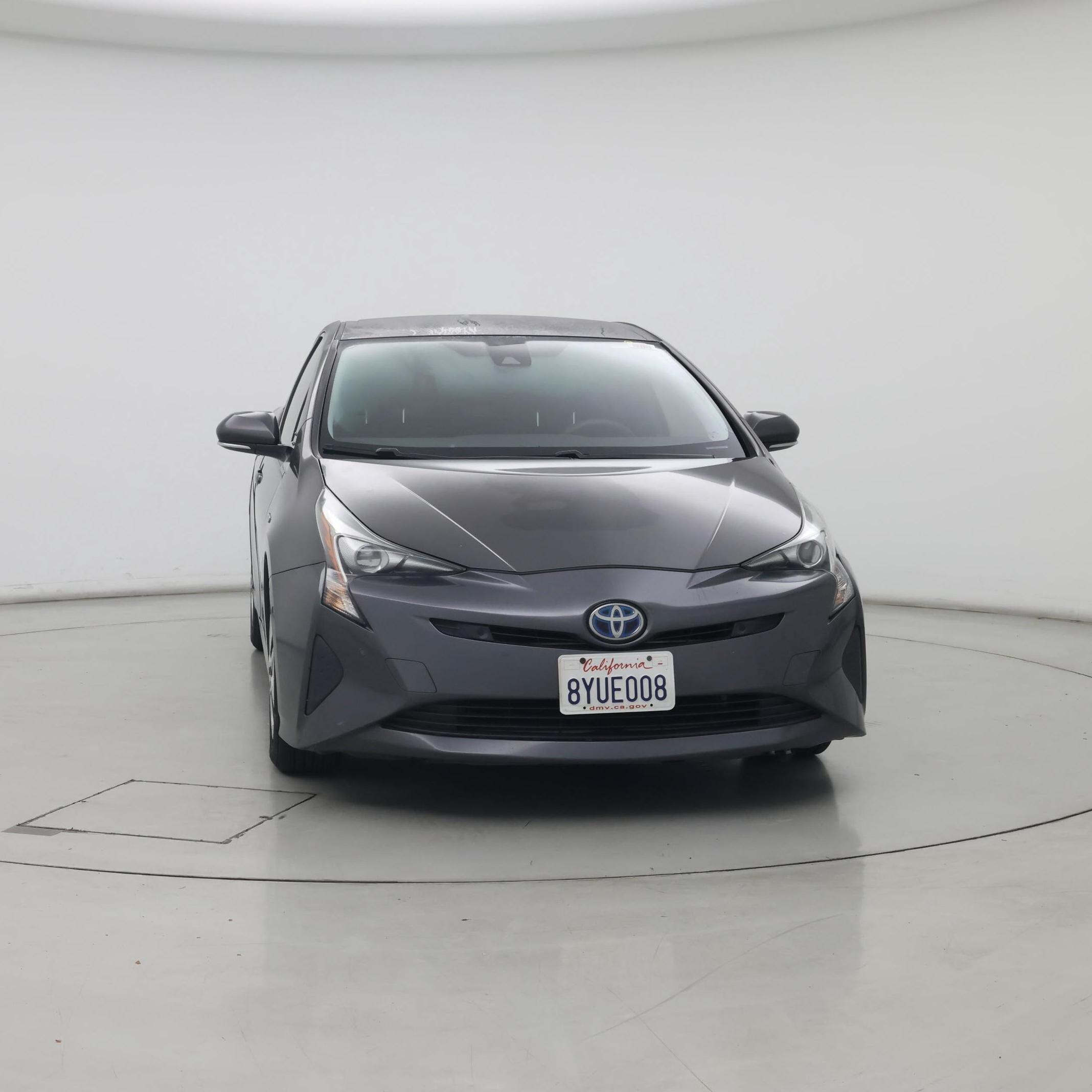 Thumbnail: 2018 Toyota Prius - 5