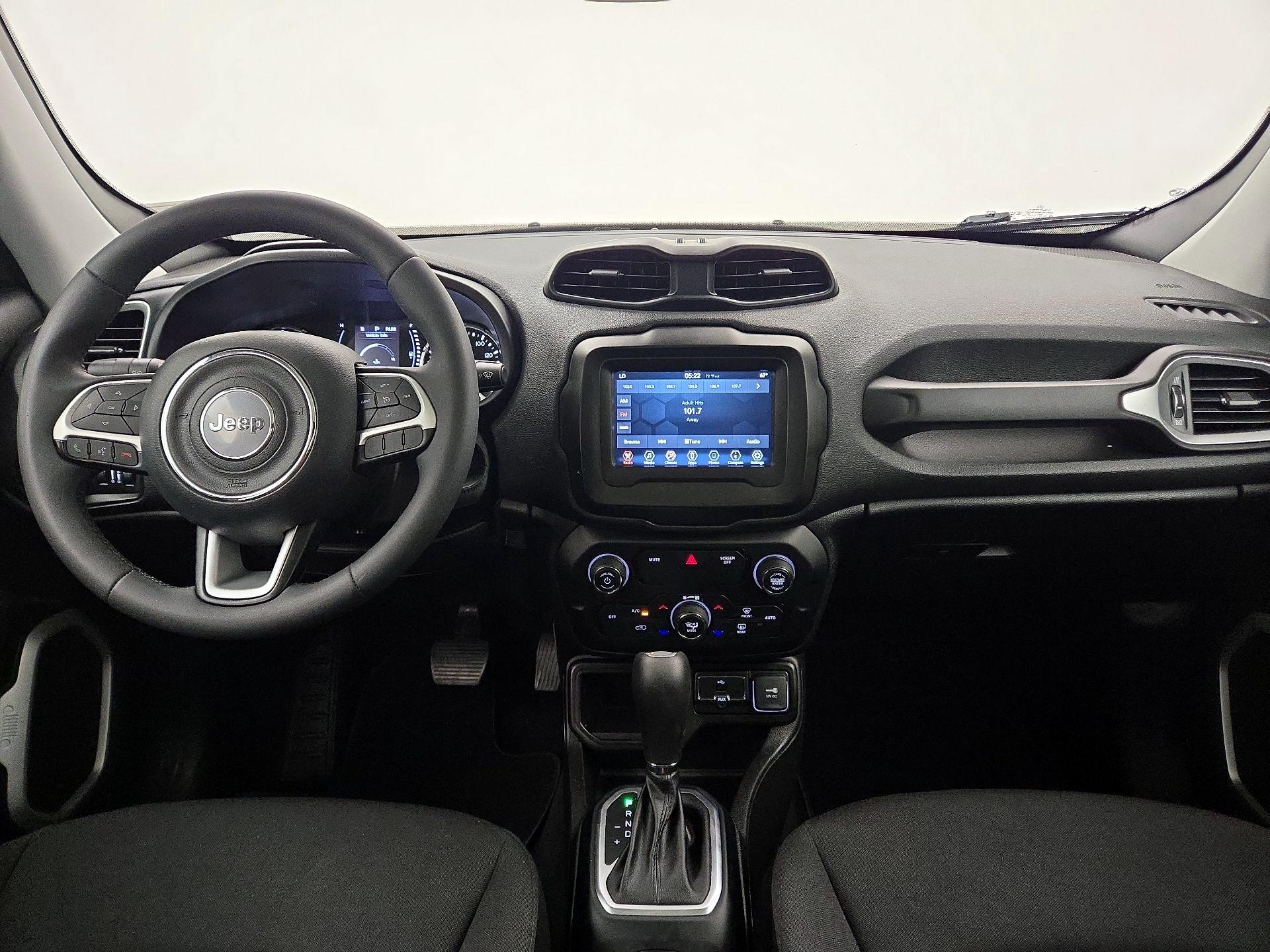Thumbnail: 2020 Jeep Renegade - 9