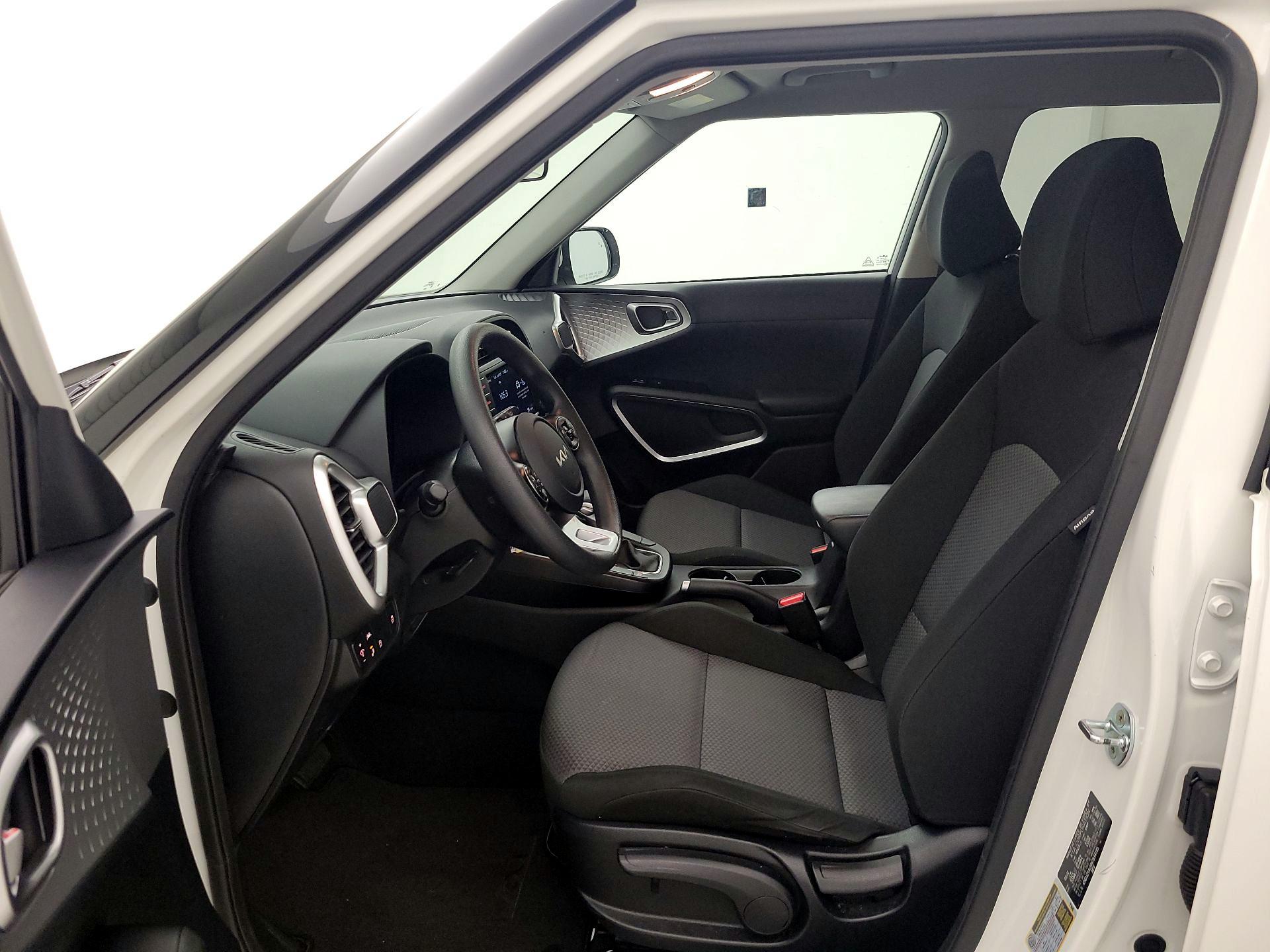 Thumbnail: 2022 Kia Soul - 11