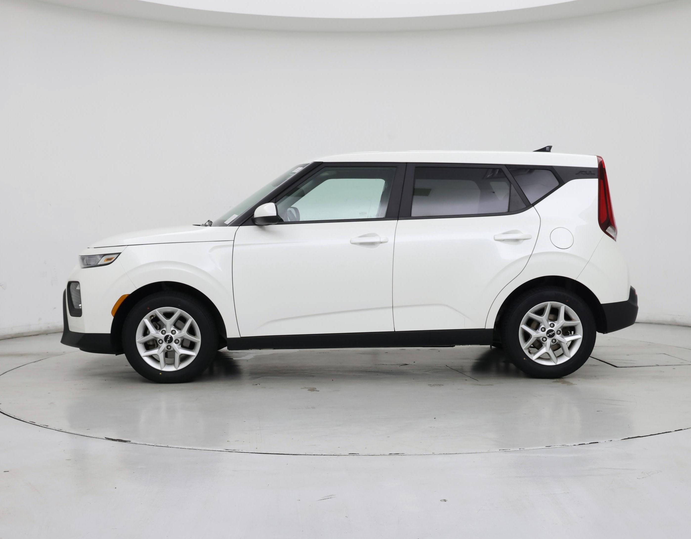 Thumbnail: 2022 Kia Soul - 3
