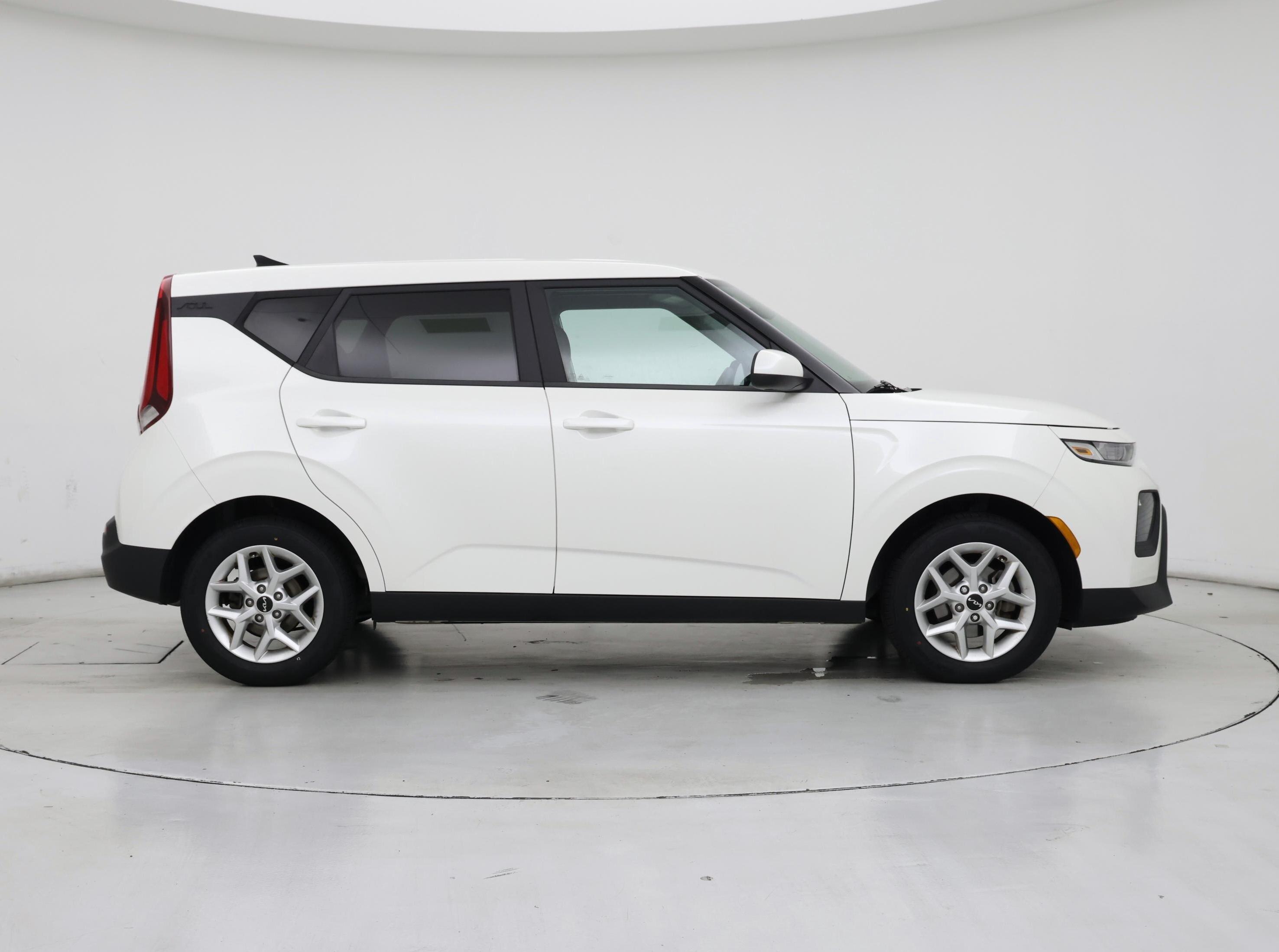 Thumbnail: 2022 Kia Soul - 7