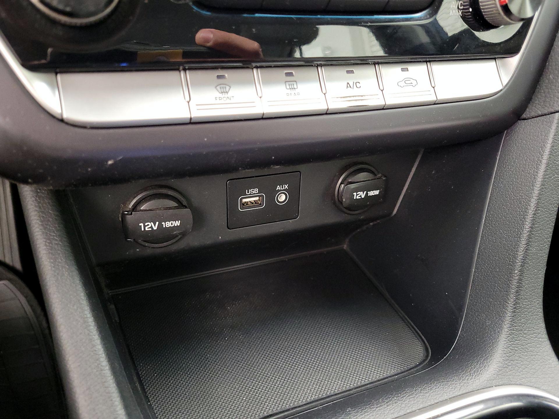 Thumbnail: 2018 Hyundai Sonata - 18