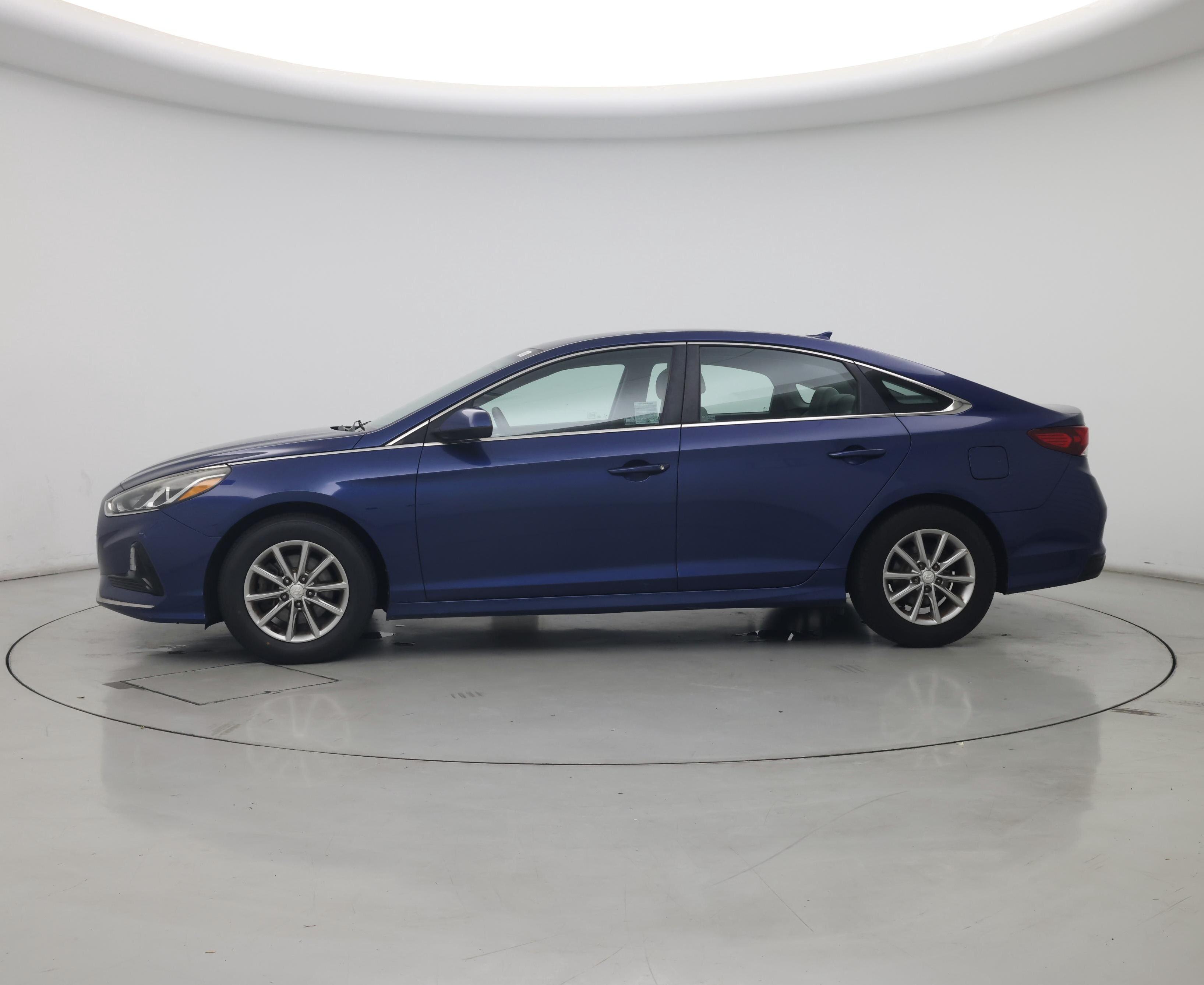 Thumbnail: 2018 Hyundai Sonata - 3