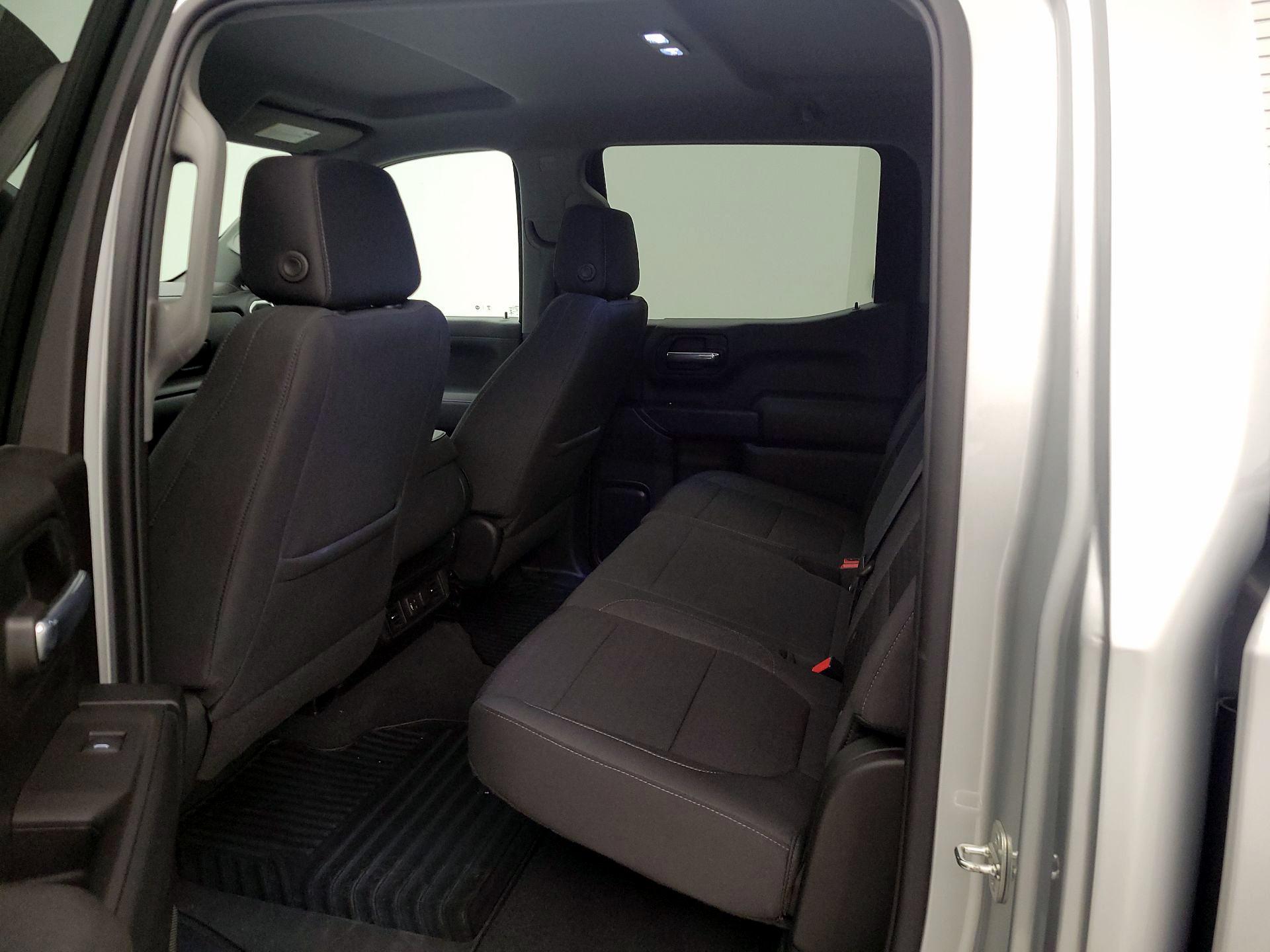 Thumbnail: 2021 Chevrolet Silverado 1500 - 19