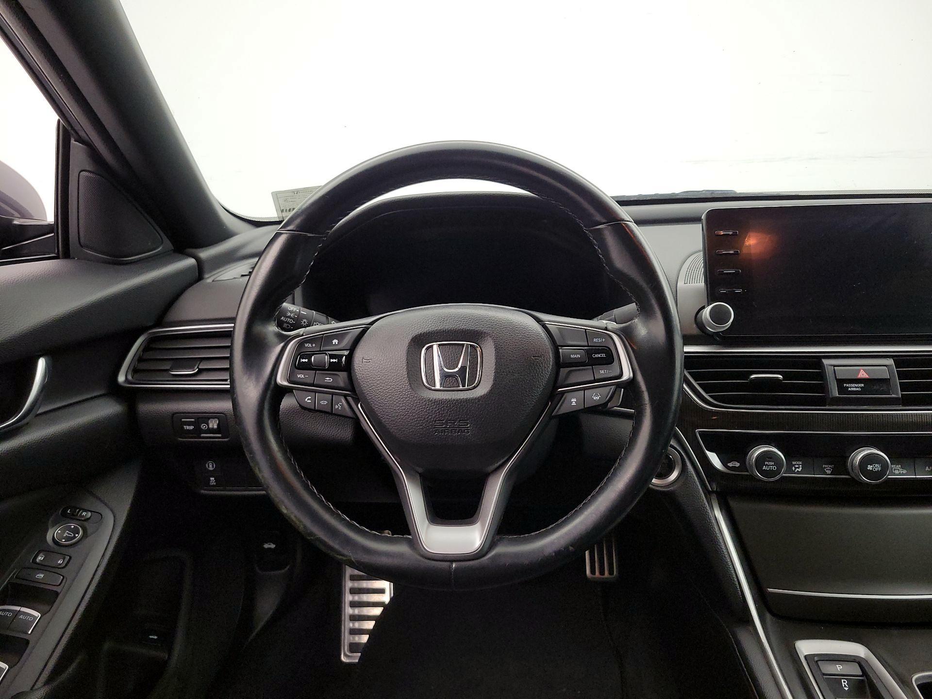 Thumbnail: 2020 Honda Accord - 10