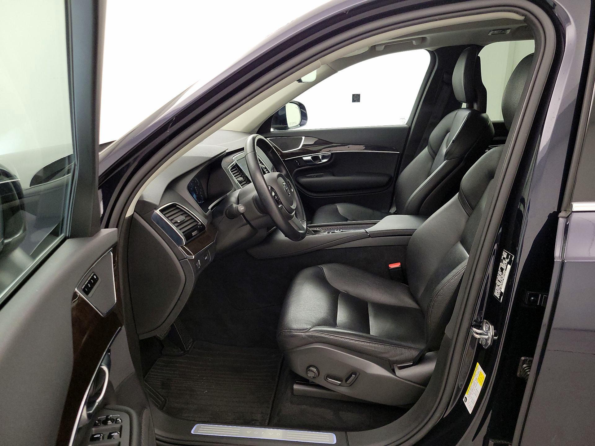 Thumbnail: 2017 Volvo XC90 - 11