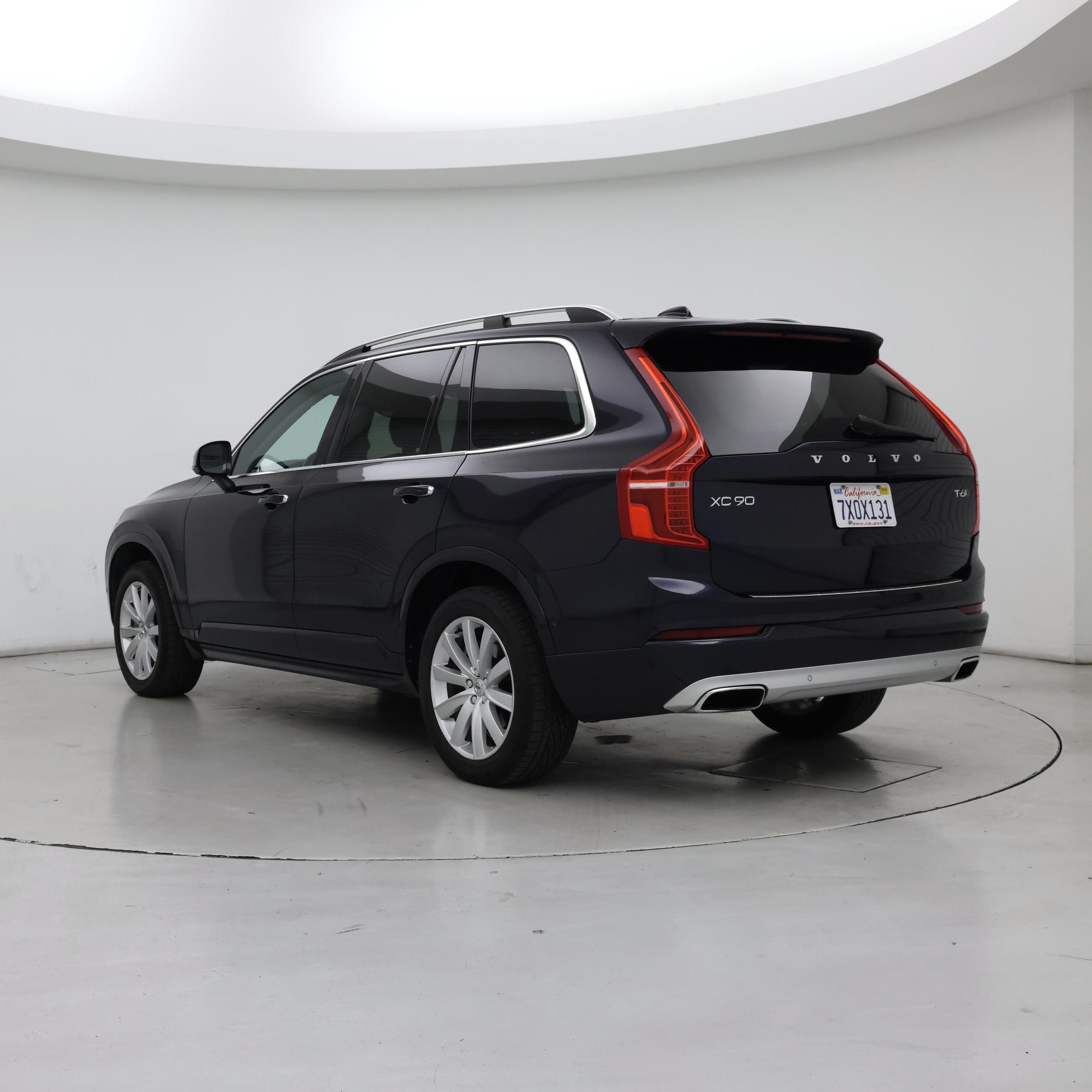 Thumbnail: 2017 Volvo XC90 - 2