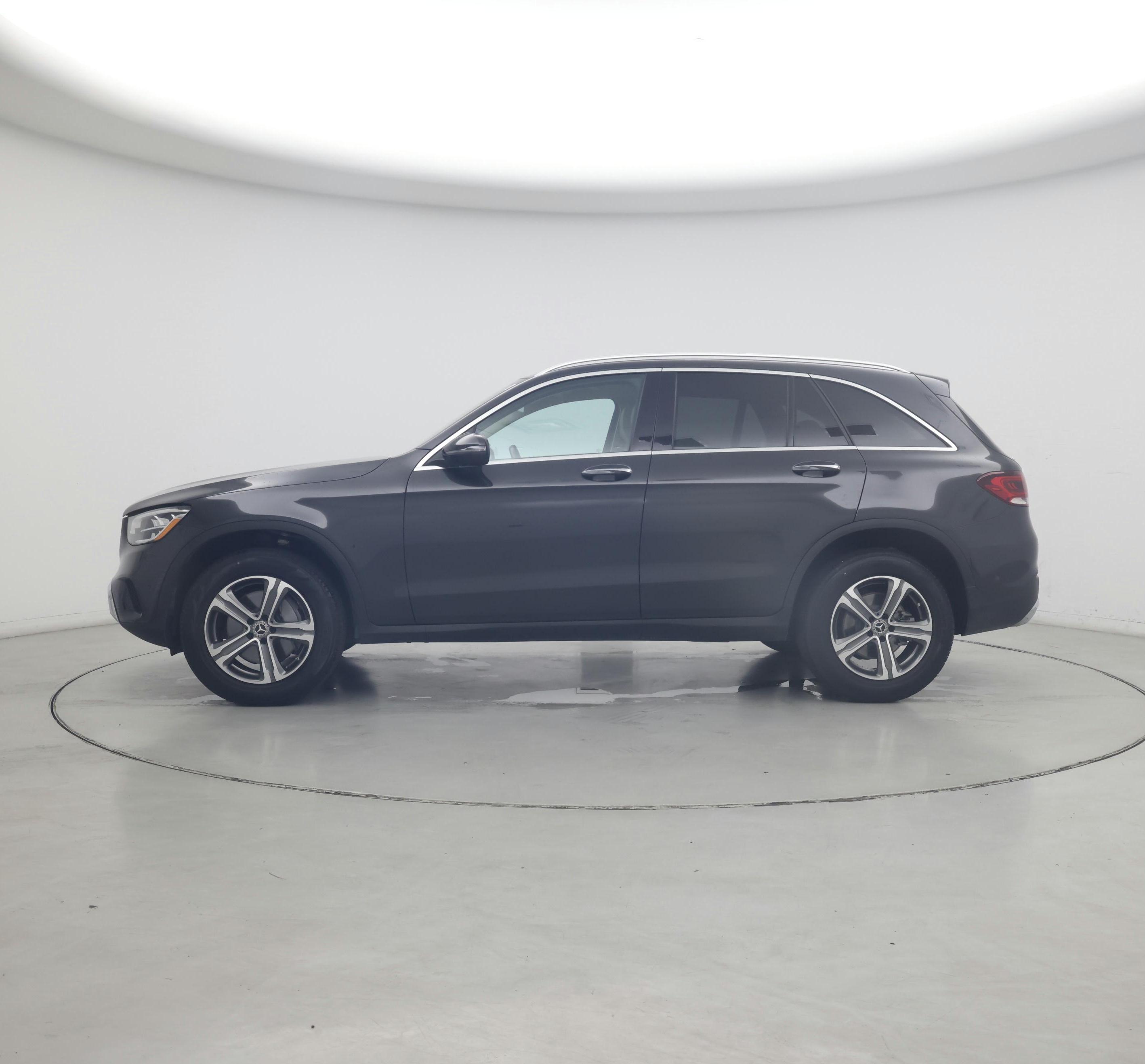 Thumbnail: 2022 Mercedes-Benz GLC - 3