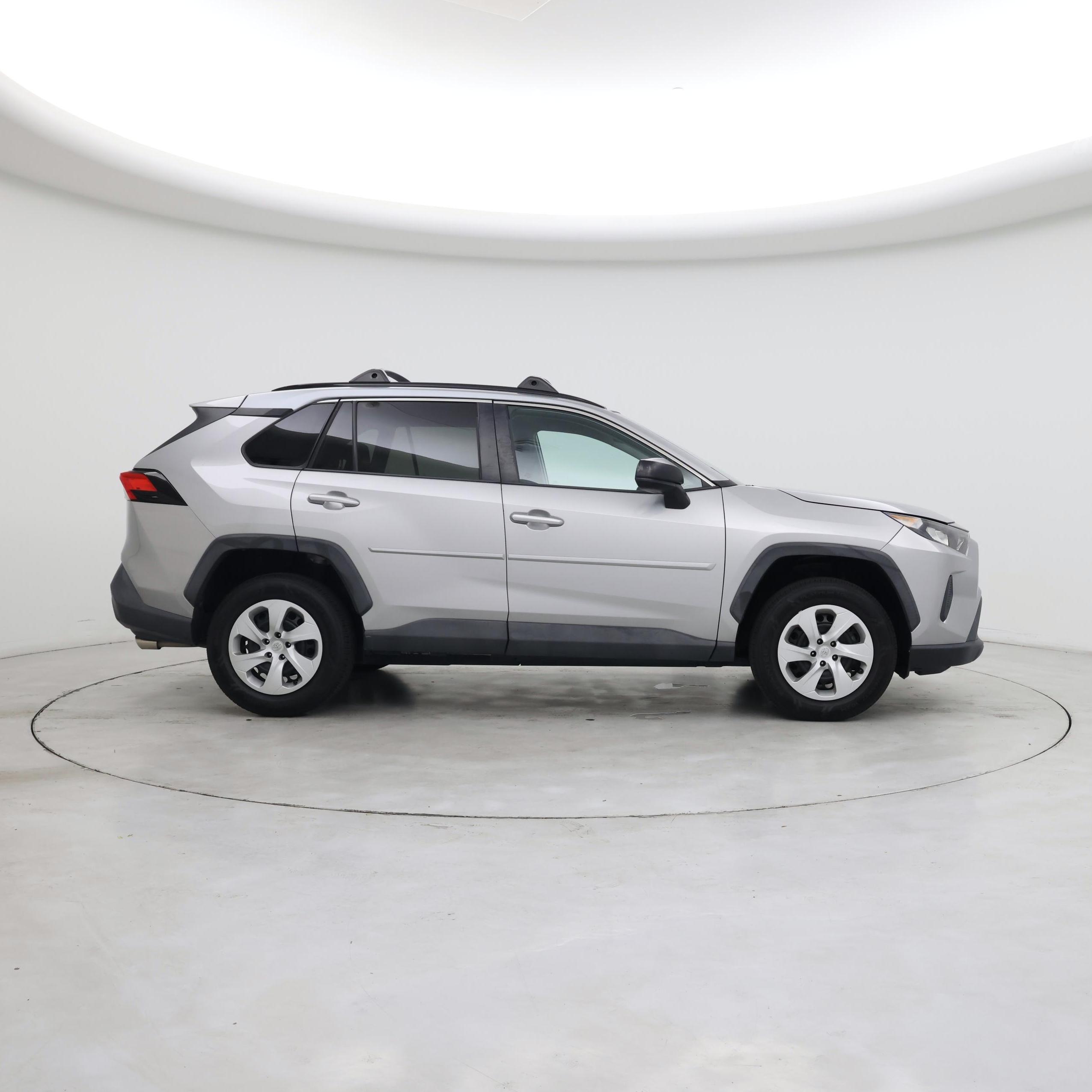 Thumbnail: 2020 Toyota RAV4 - 7