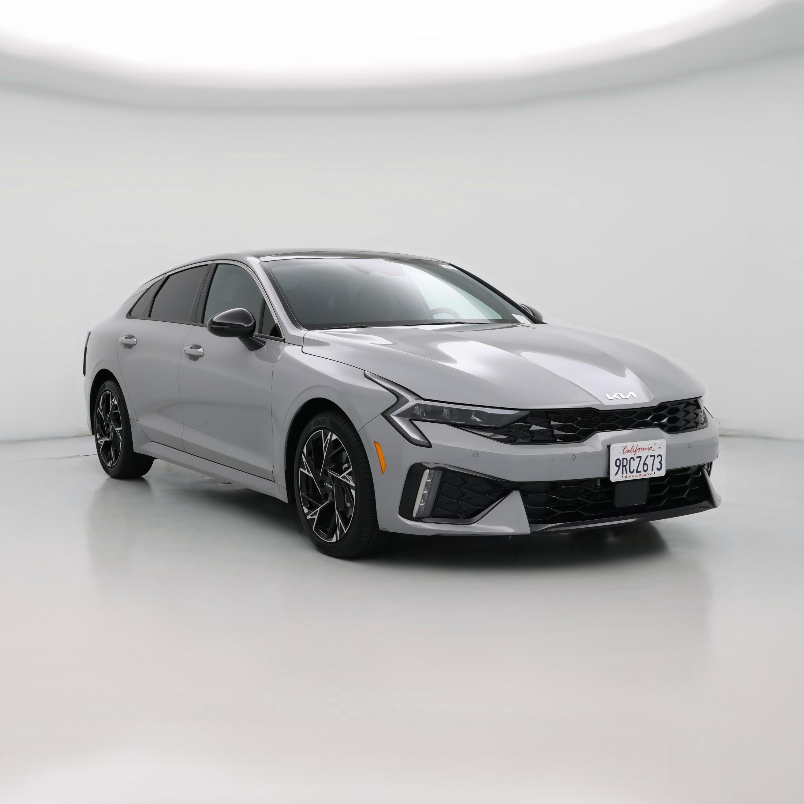 Thumbnail: 2025 Kia K5 - 1