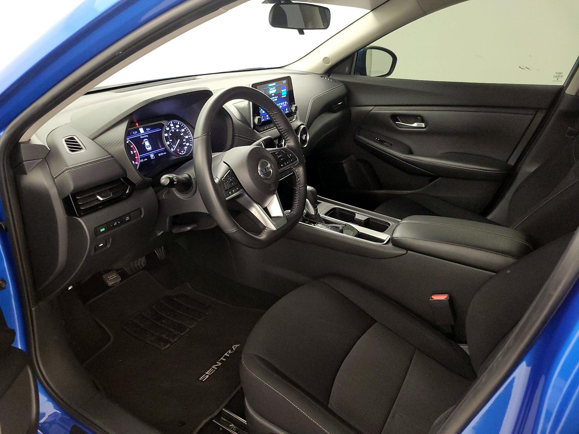 Thumbnail: 2022 Nissan Sentra - 11