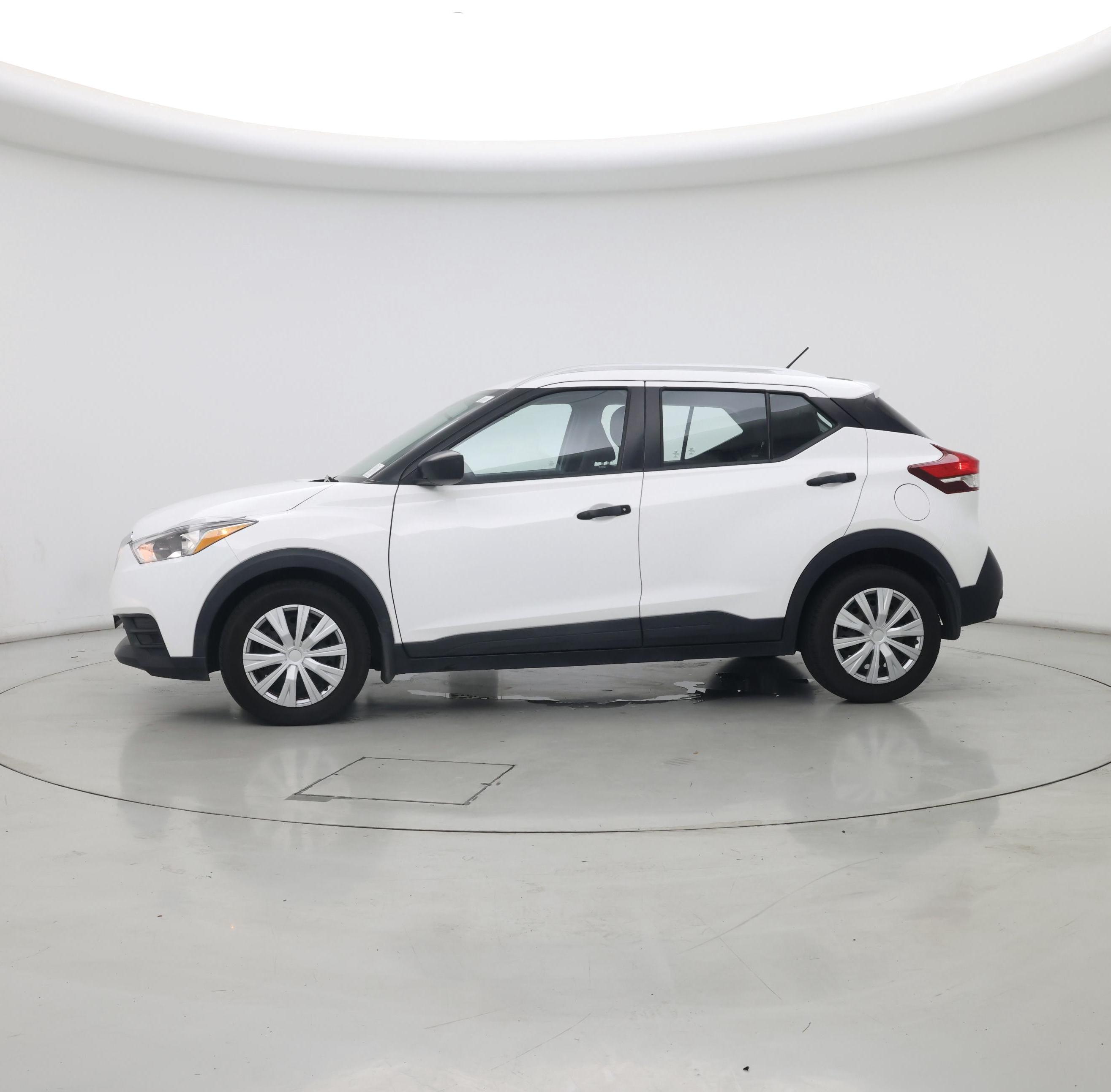 Thumbnail: 2018 Nissan Kicks - 3