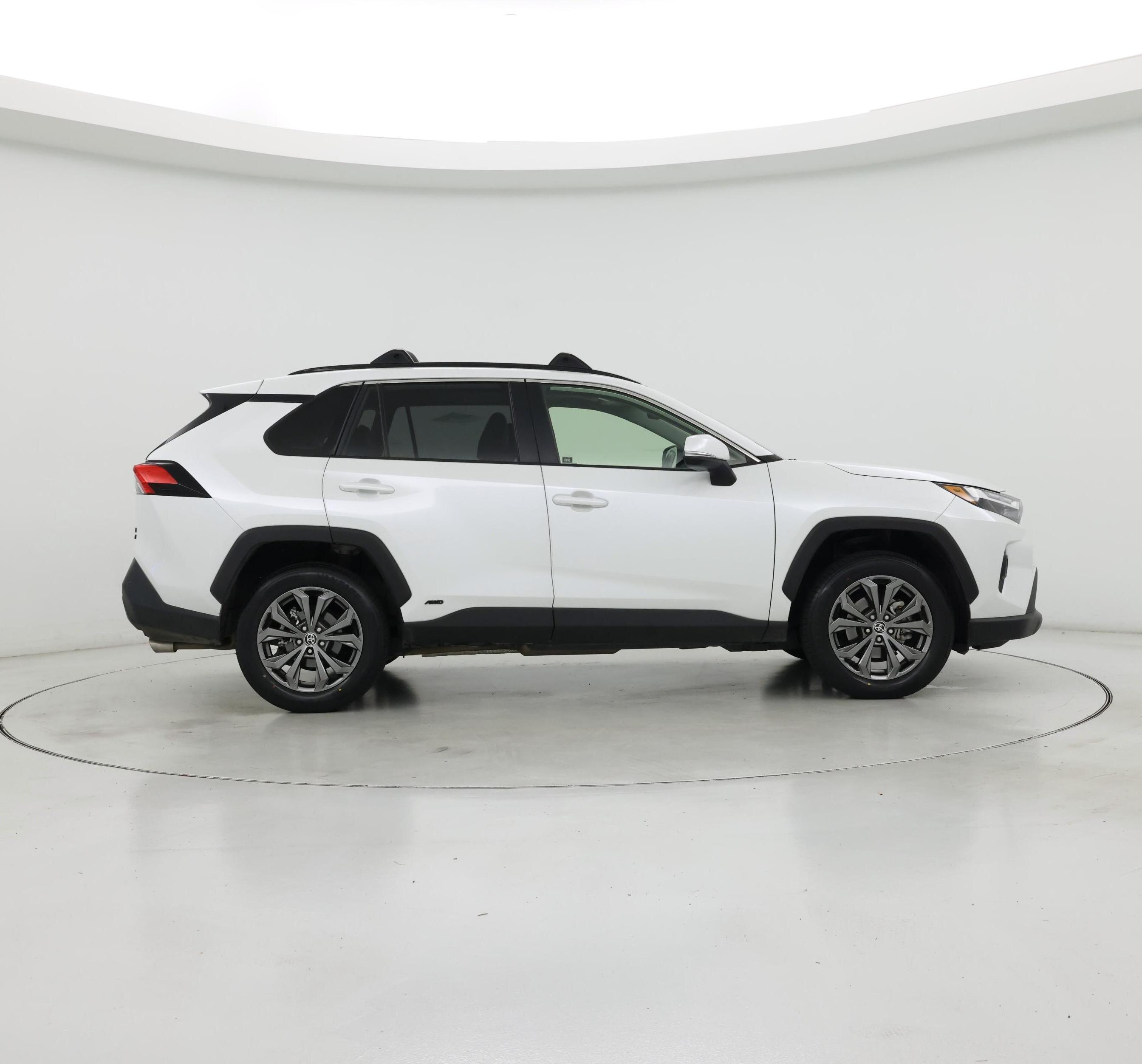 Thumbnail: 2024 Toyota RAV4 - 7