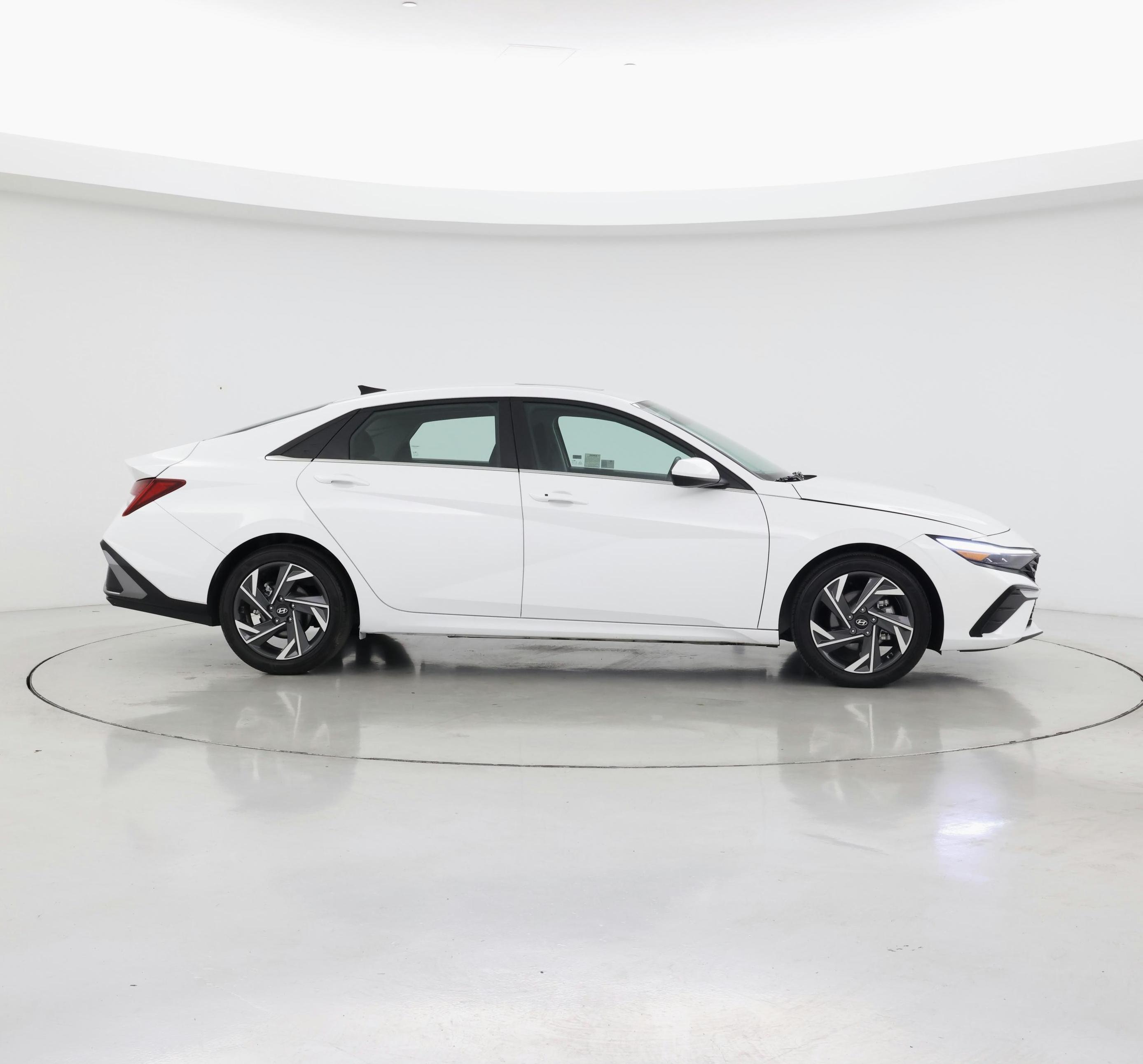 Thumbnail: 2024 Hyundai Elantra - 7