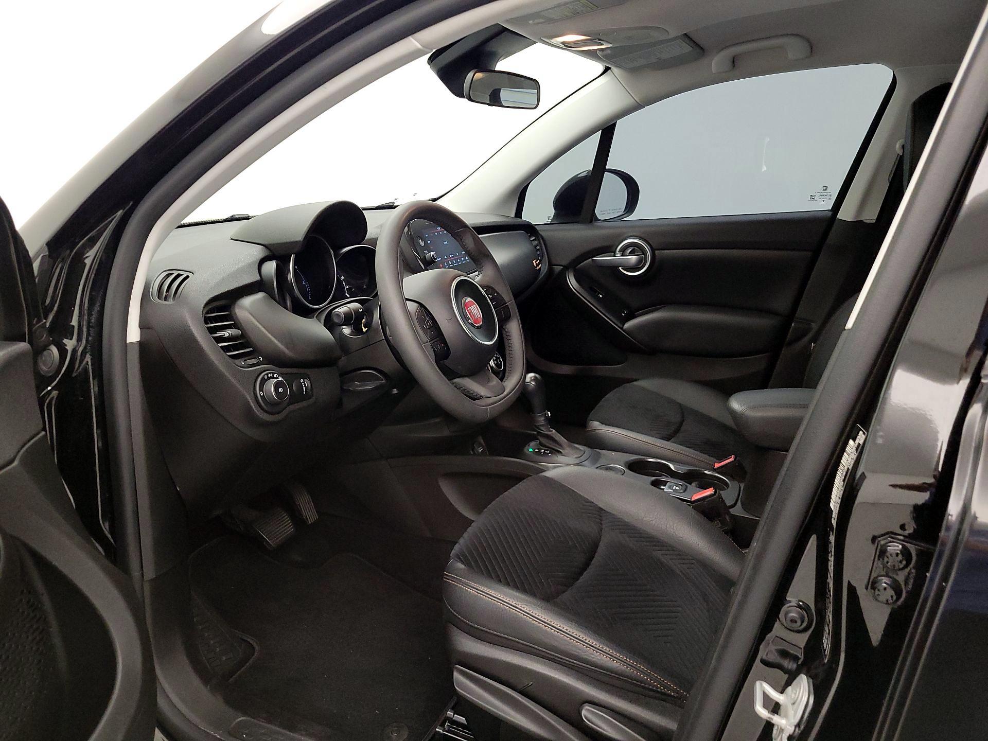 Thumbnail: 2018 Fiat 500X - 11