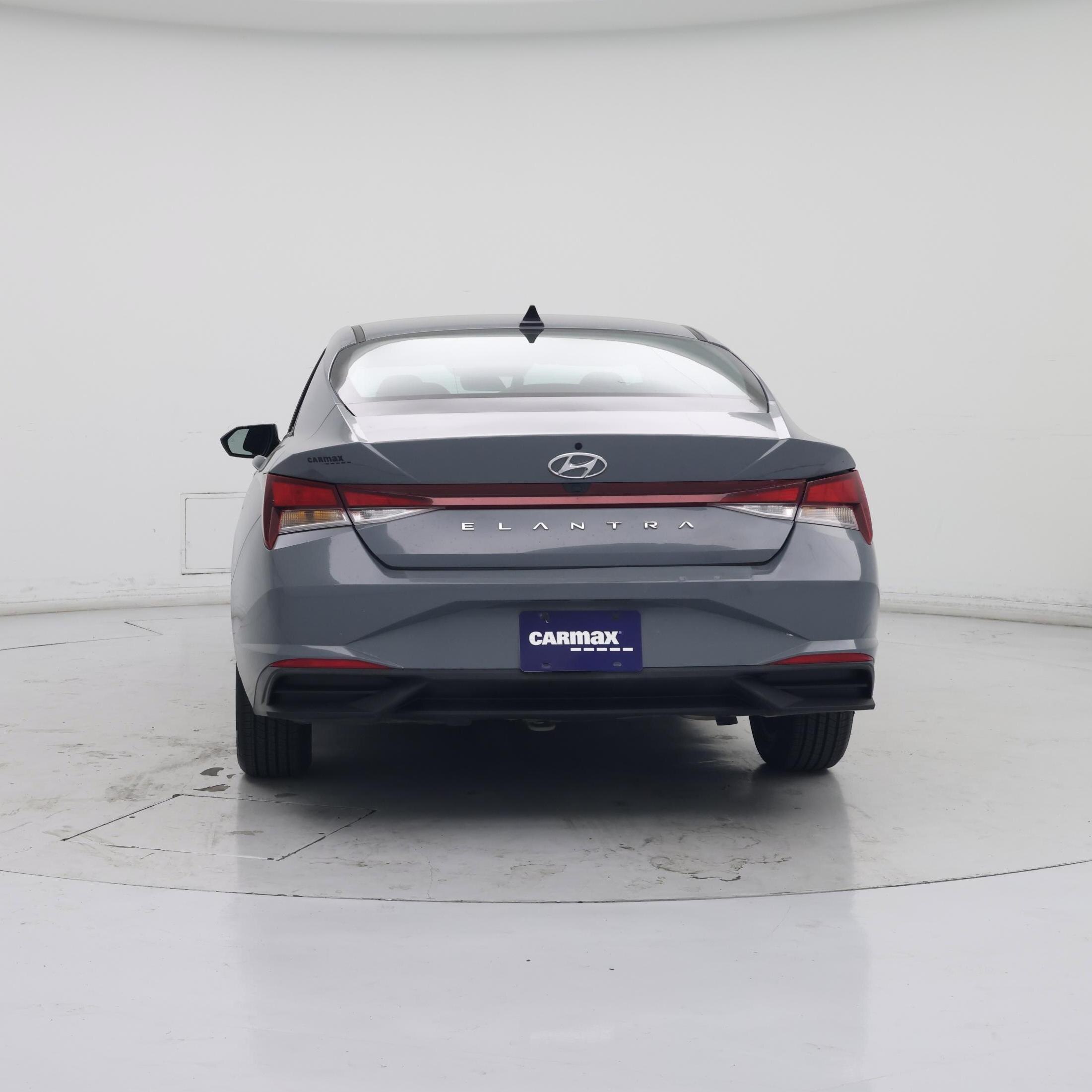 Thumbnail: 2022 Hyundai Elantra - 6