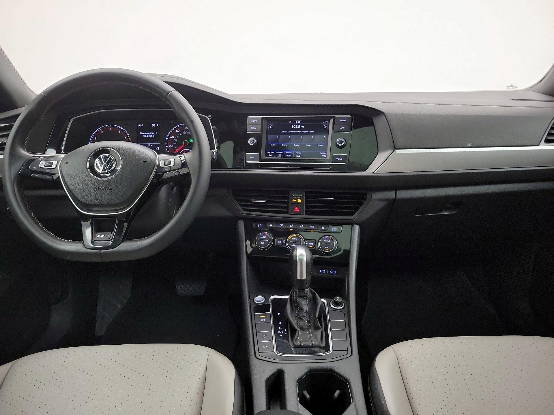 Thumbnail: 2021 Volkswagen Jetta - 9