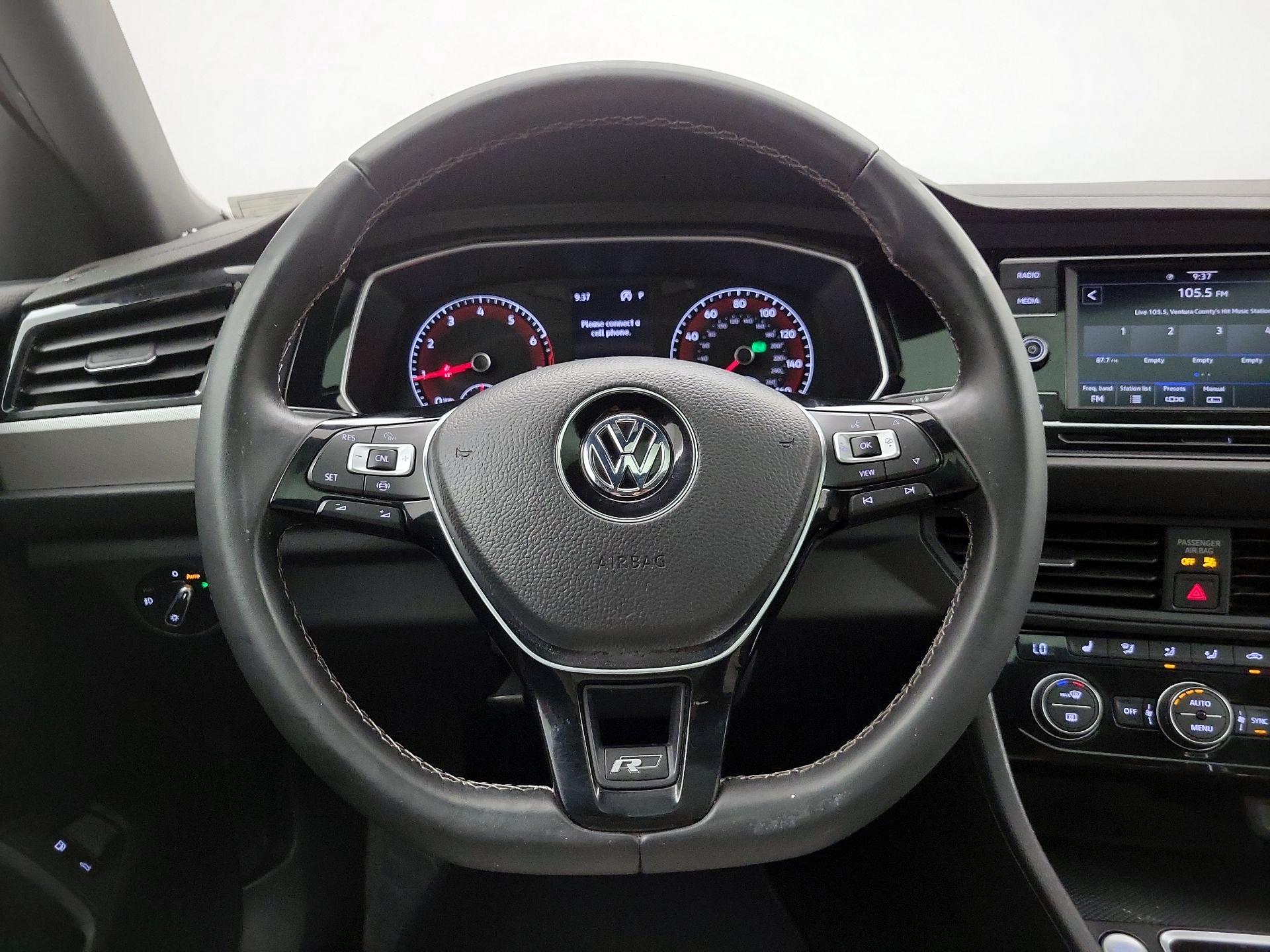 Thumbnail: 2021 Volkswagen Jetta - 10