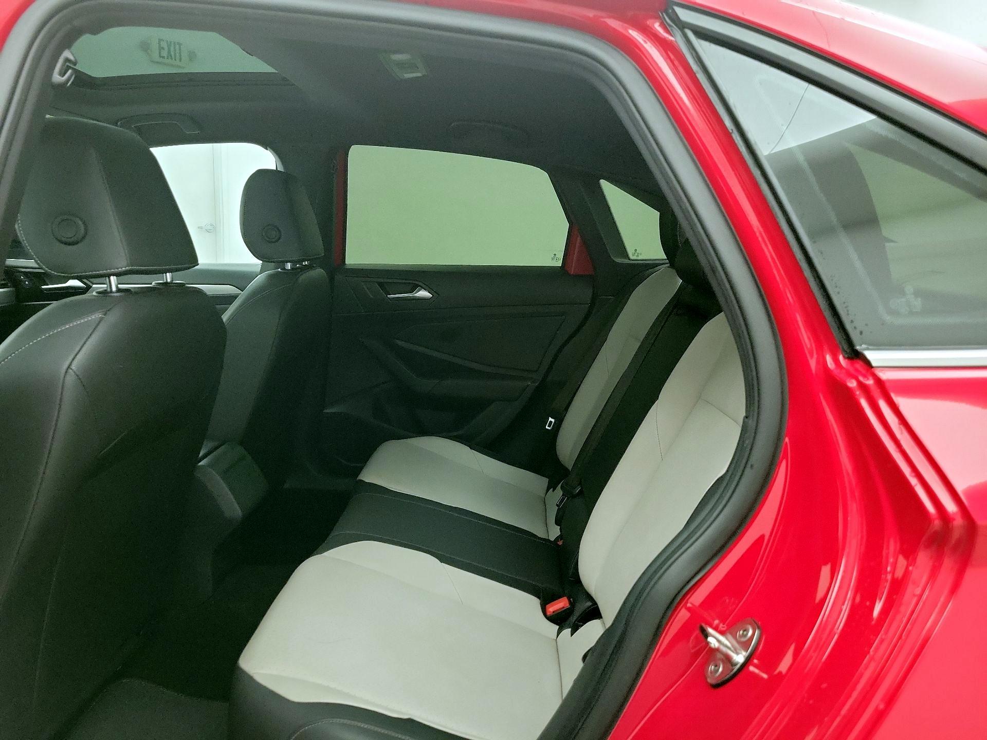 Thumbnail: 2021 Volkswagen Jetta - 20