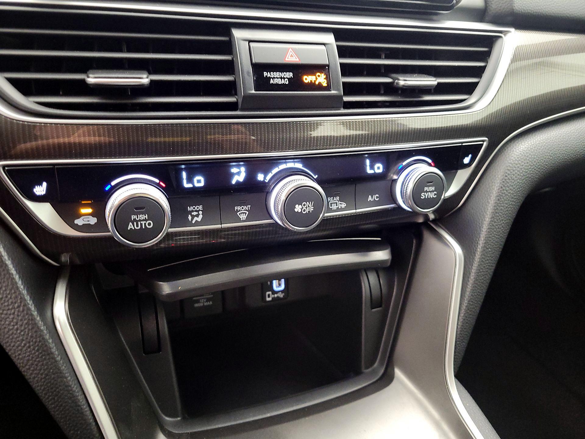 Thumbnail: 2019 Honda Accord - 15