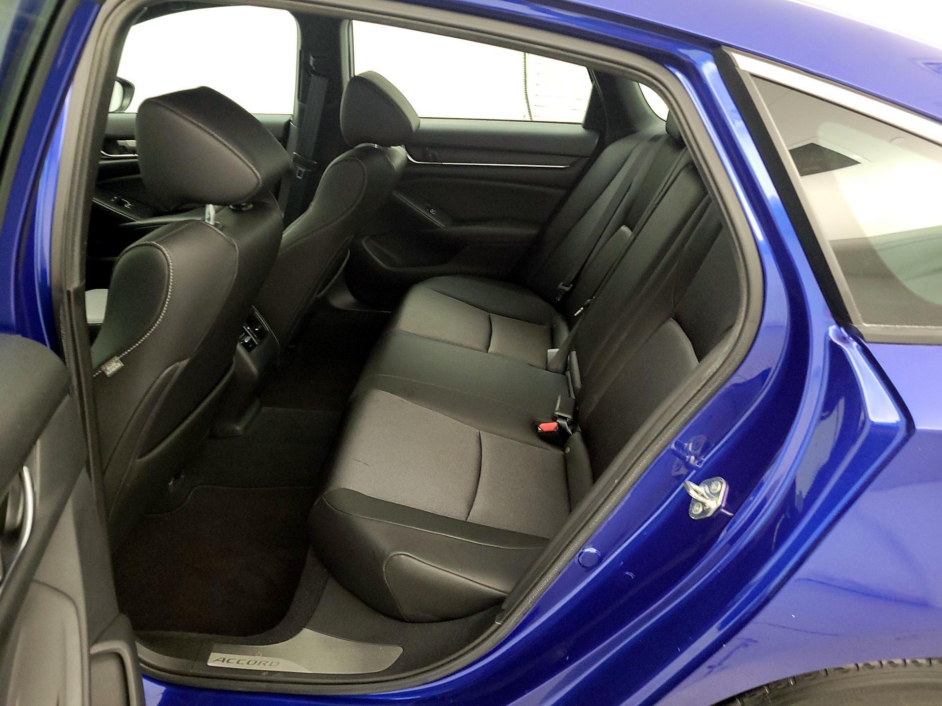 Thumbnail: 2019 Honda Accord - 18