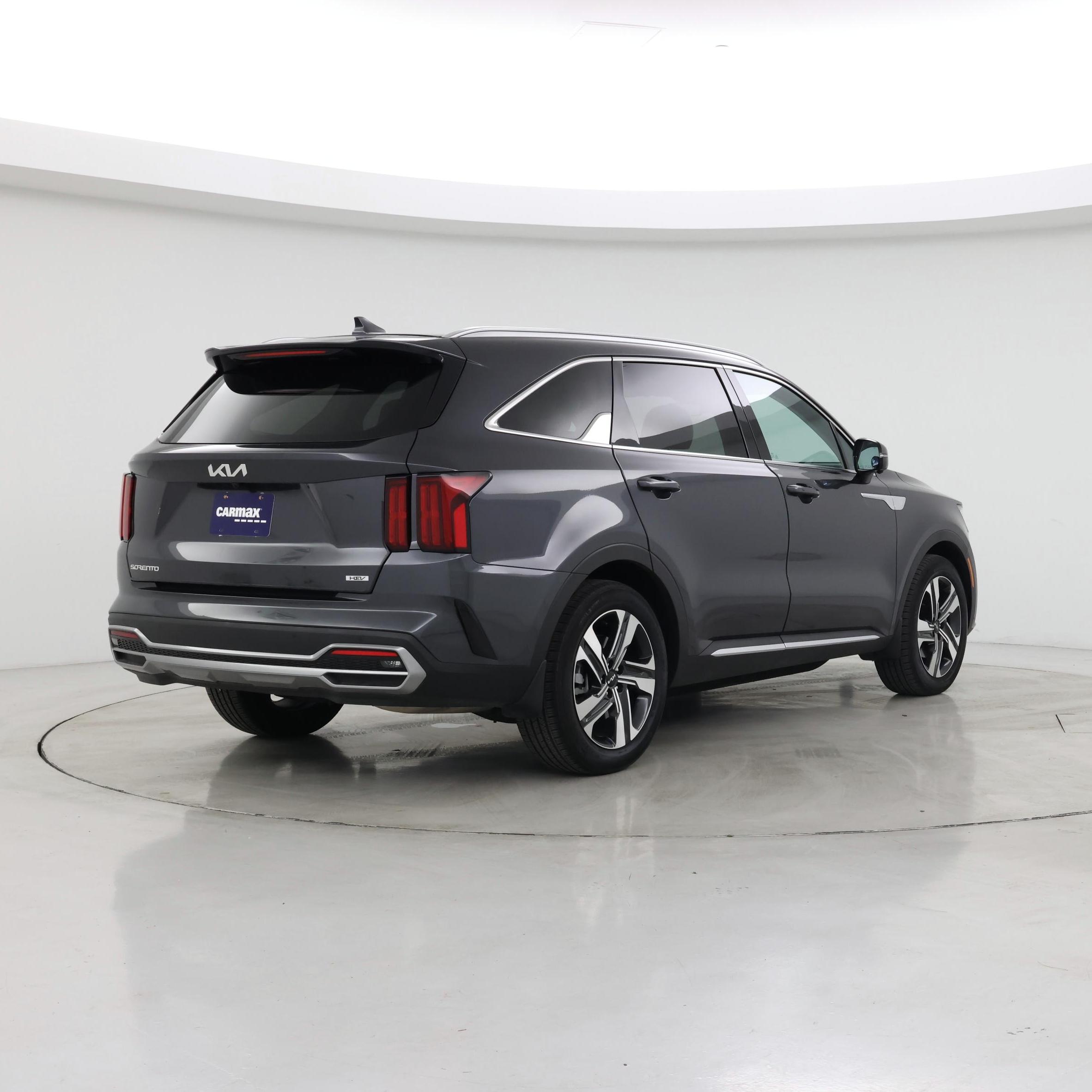 Thumbnail: 2023 Kia Sorento - 8