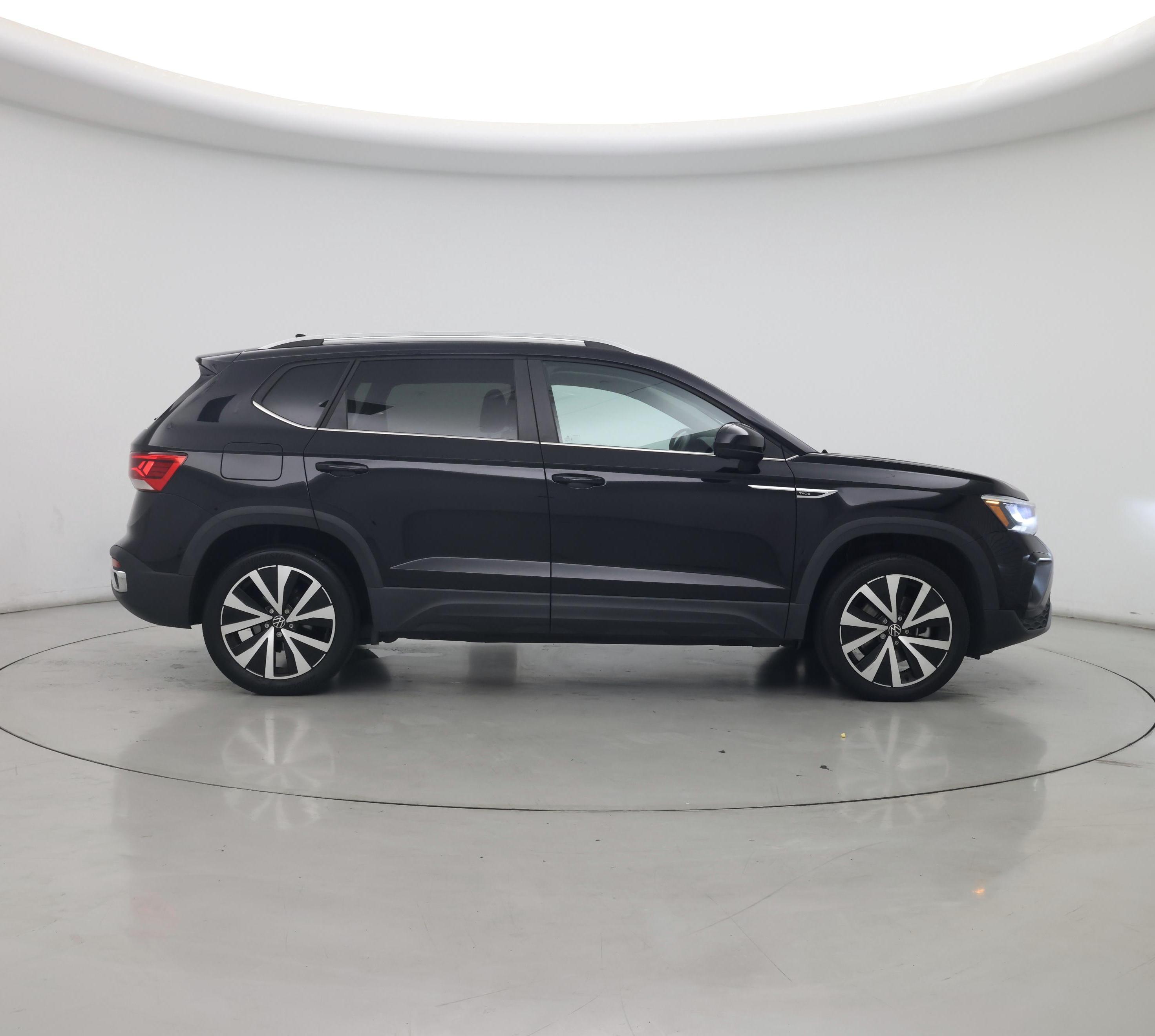 Thumbnail: 2022 Volkswagen Taos - 7