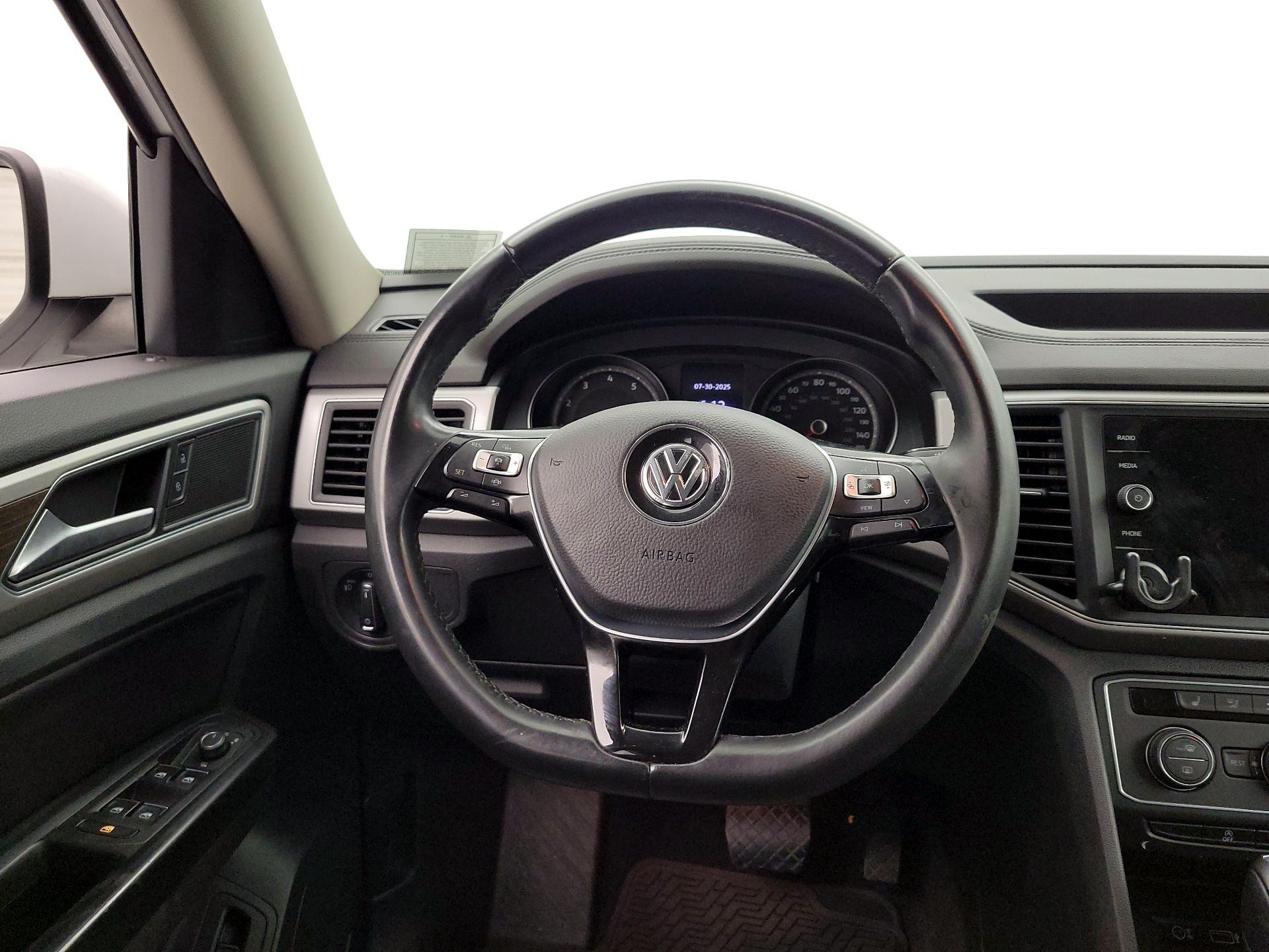 Thumbnail: 2019 Volkswagen Atlas - 10