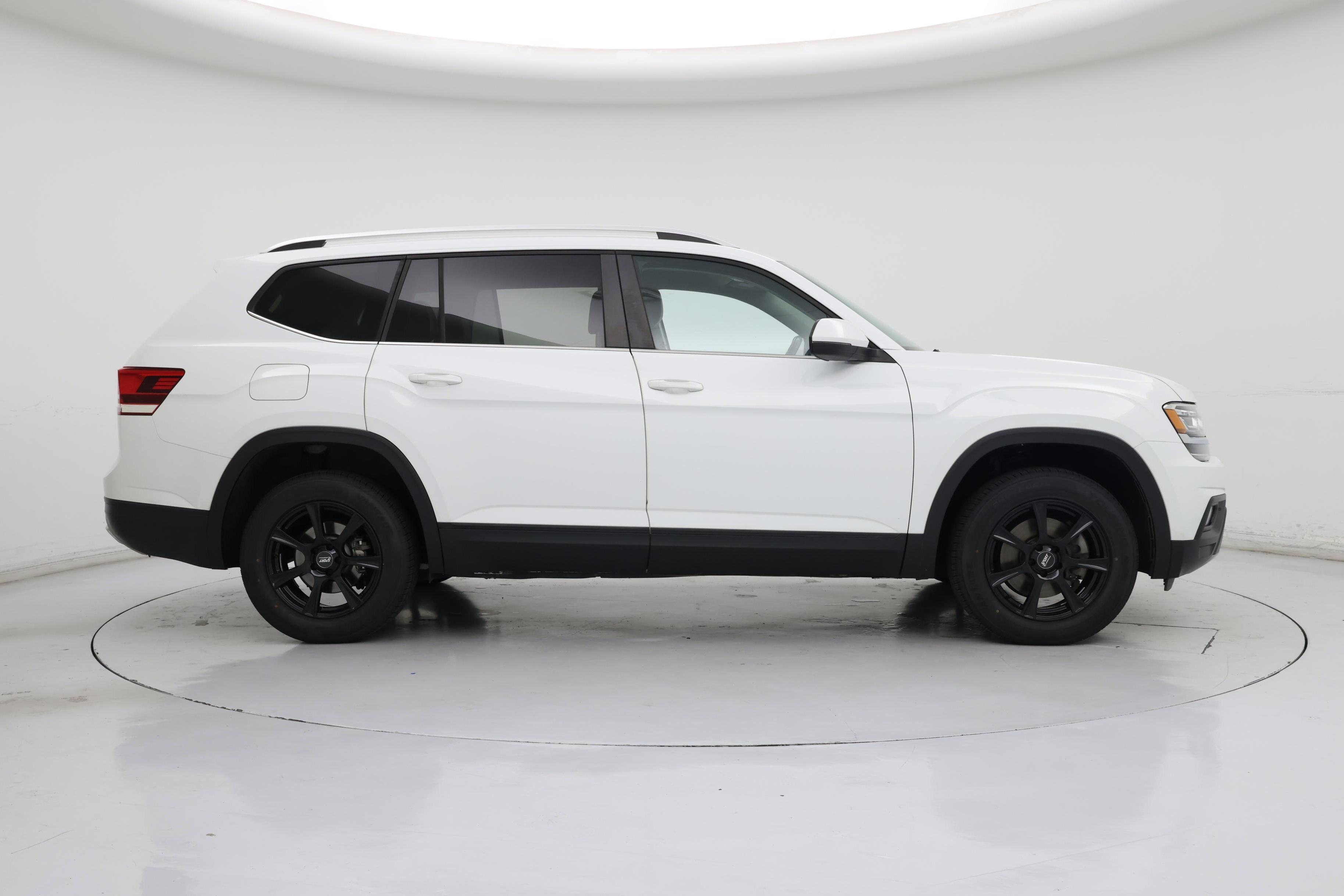 Thumbnail: 2019 Volkswagen Atlas - 7
