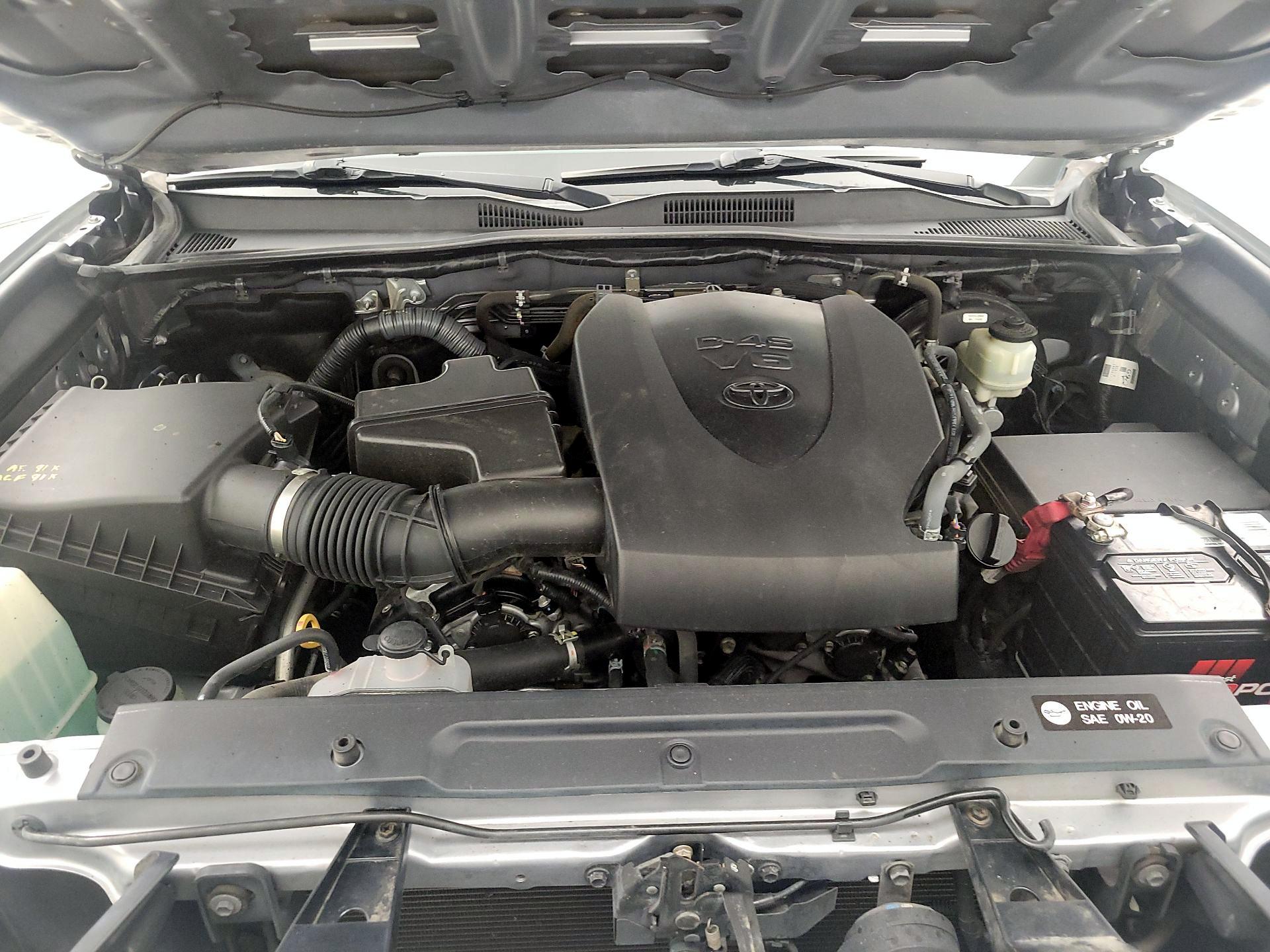 Thumbnail: 2016 Toyota Tacoma - 19