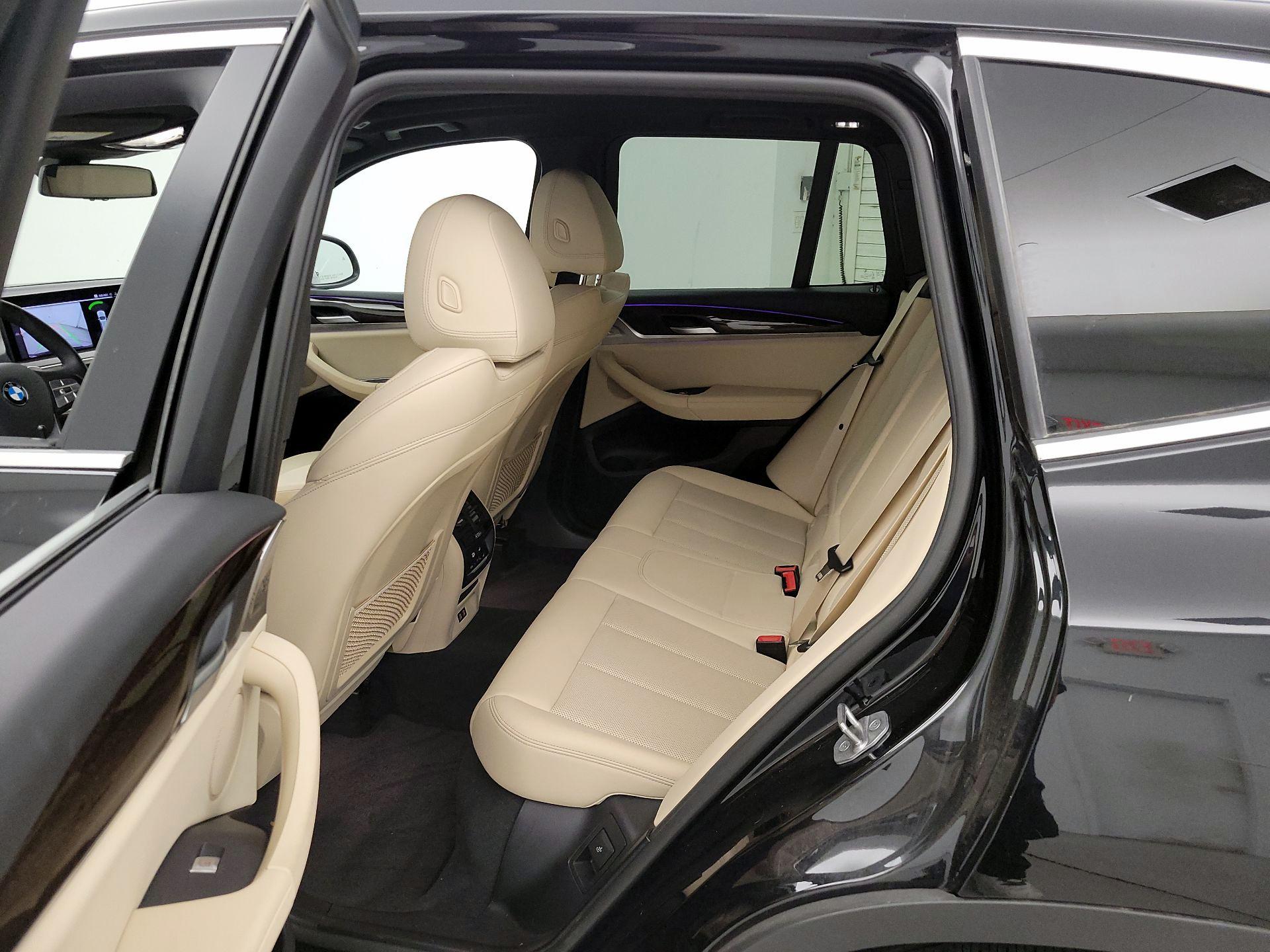 Thumbnail: 2022 BMW X3 - 17