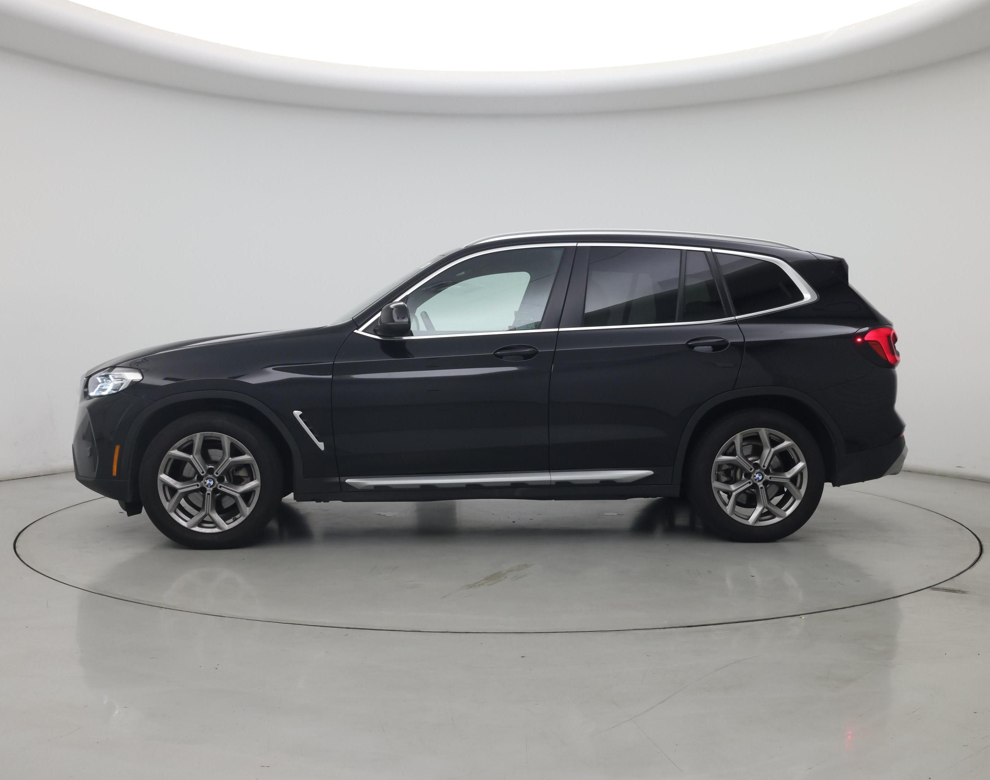 Thumbnail: 2022 BMW X3 - 3