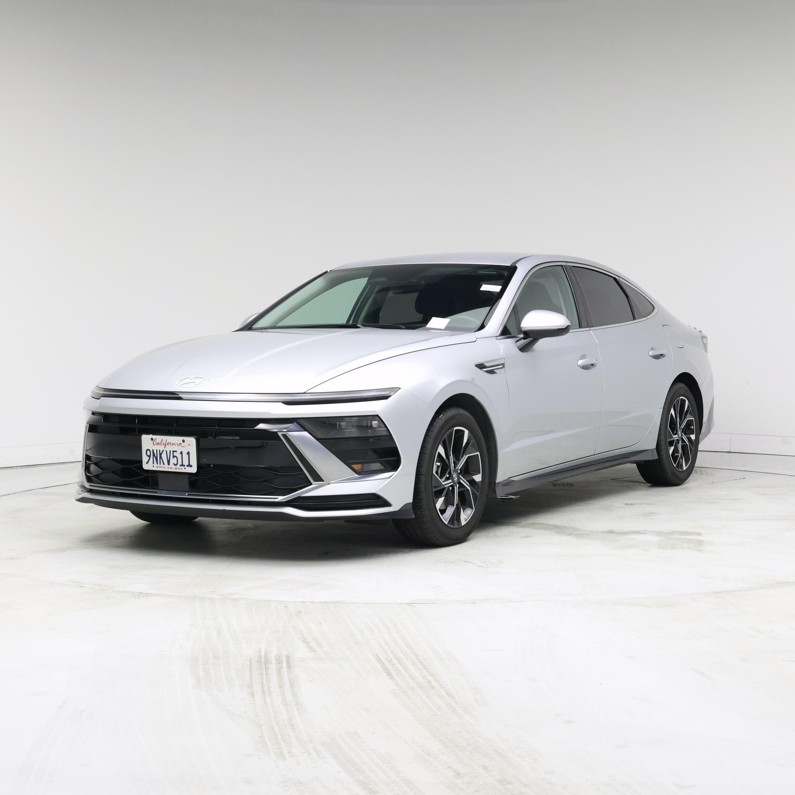 Thumbnail: 2024 Hyundai Sonata - 4
