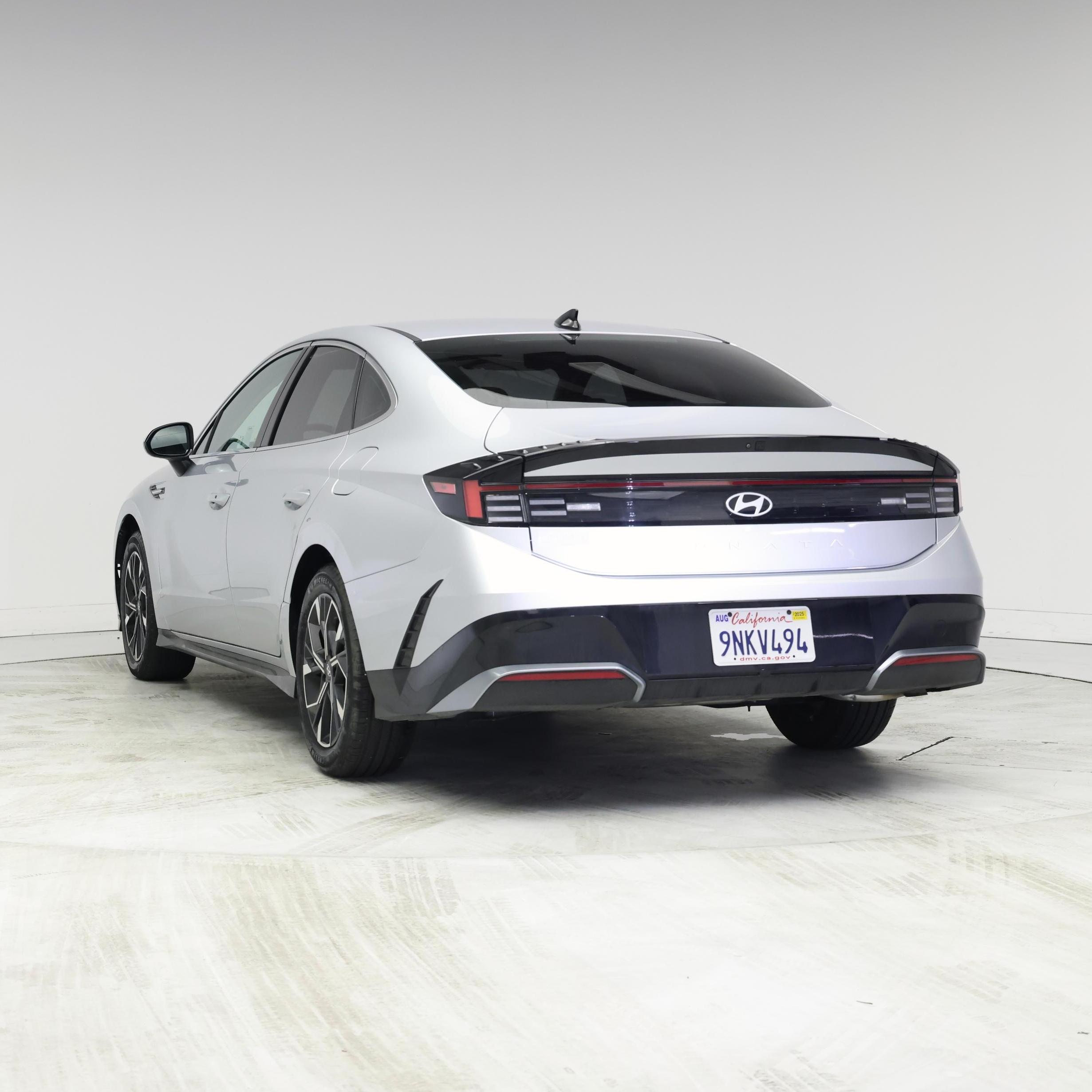 Thumbnail: 2024 Hyundai Sonata - 2