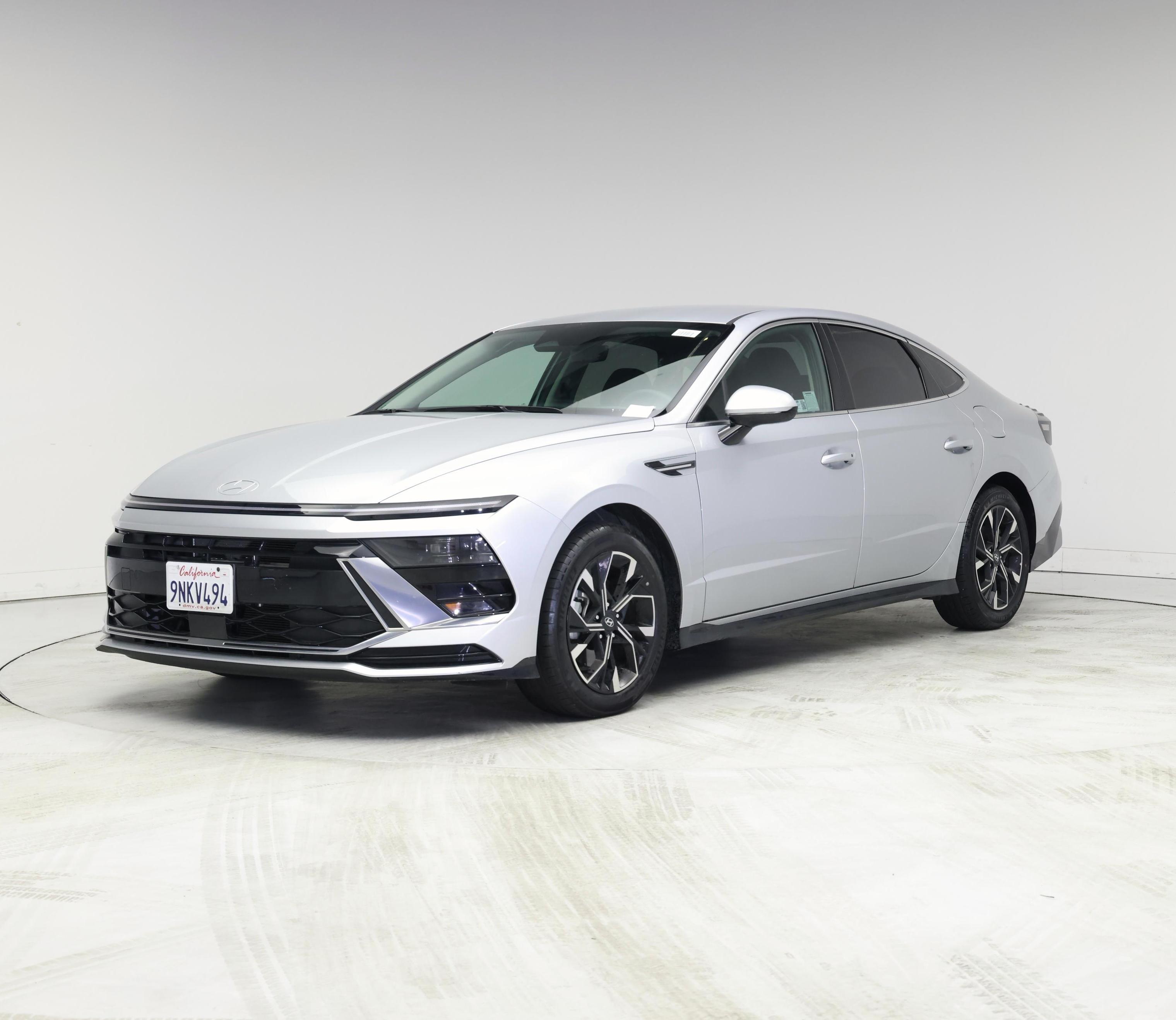 Thumbnail: 2024 Hyundai Sonata - 4