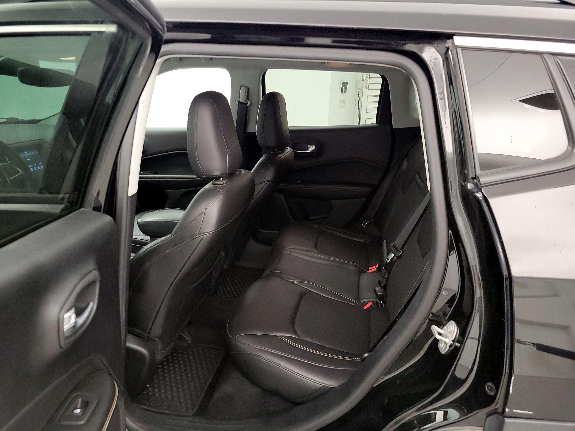 Thumbnail: 2018 Jeep Compass - 19