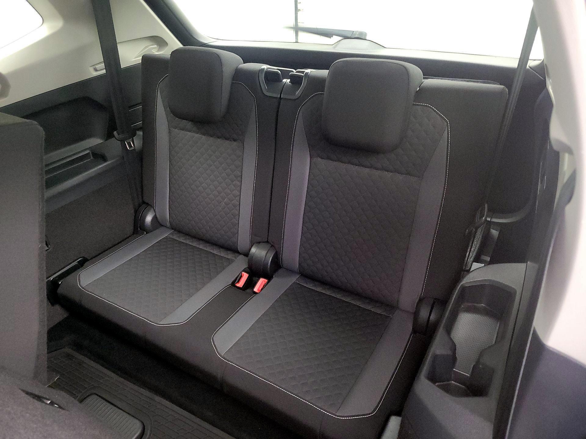 Thumbnail: 2021 Volkswagen Tiguan - 19