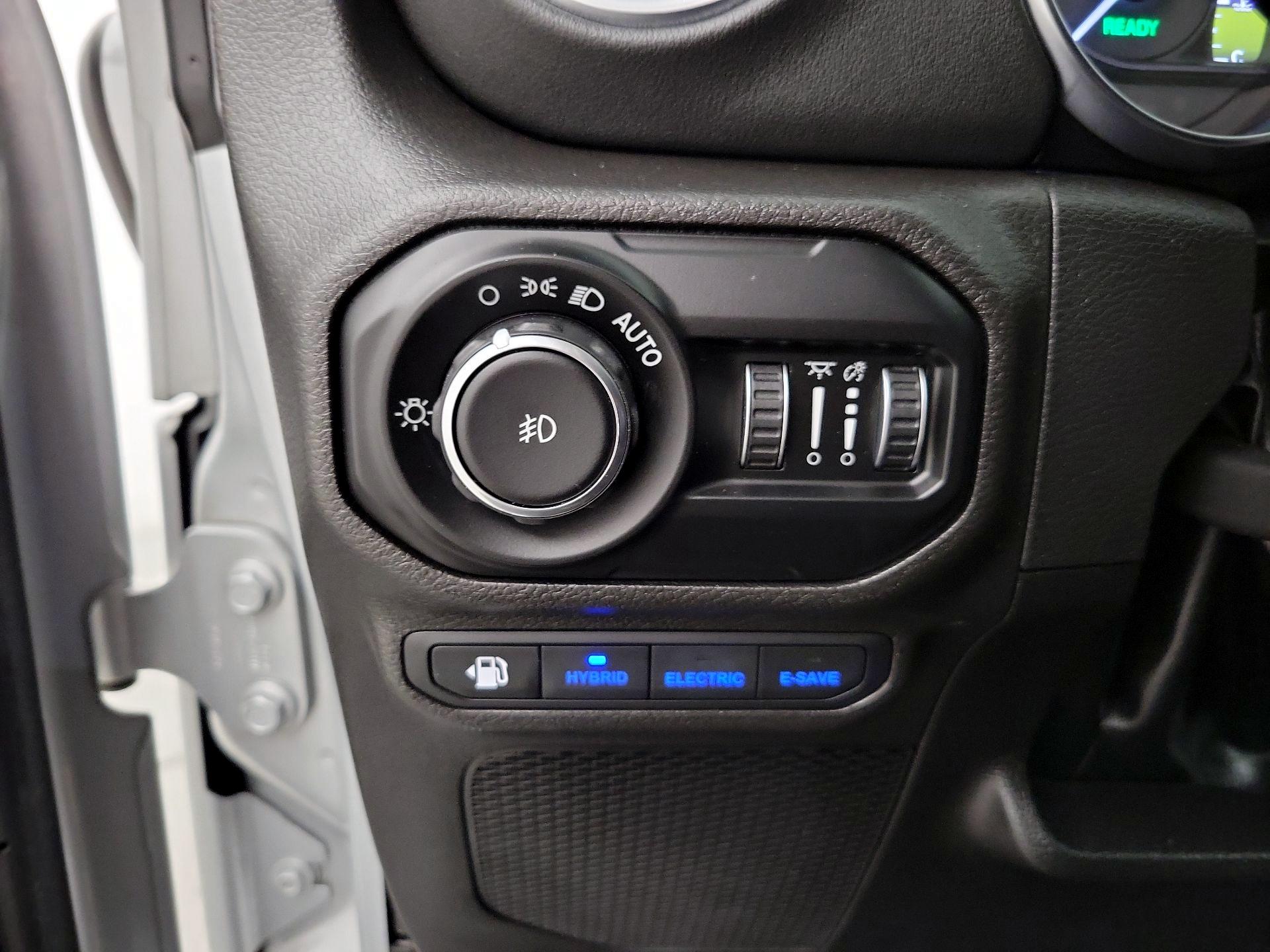 Thumbnail: 2022 Jeep Wrangler - 13
