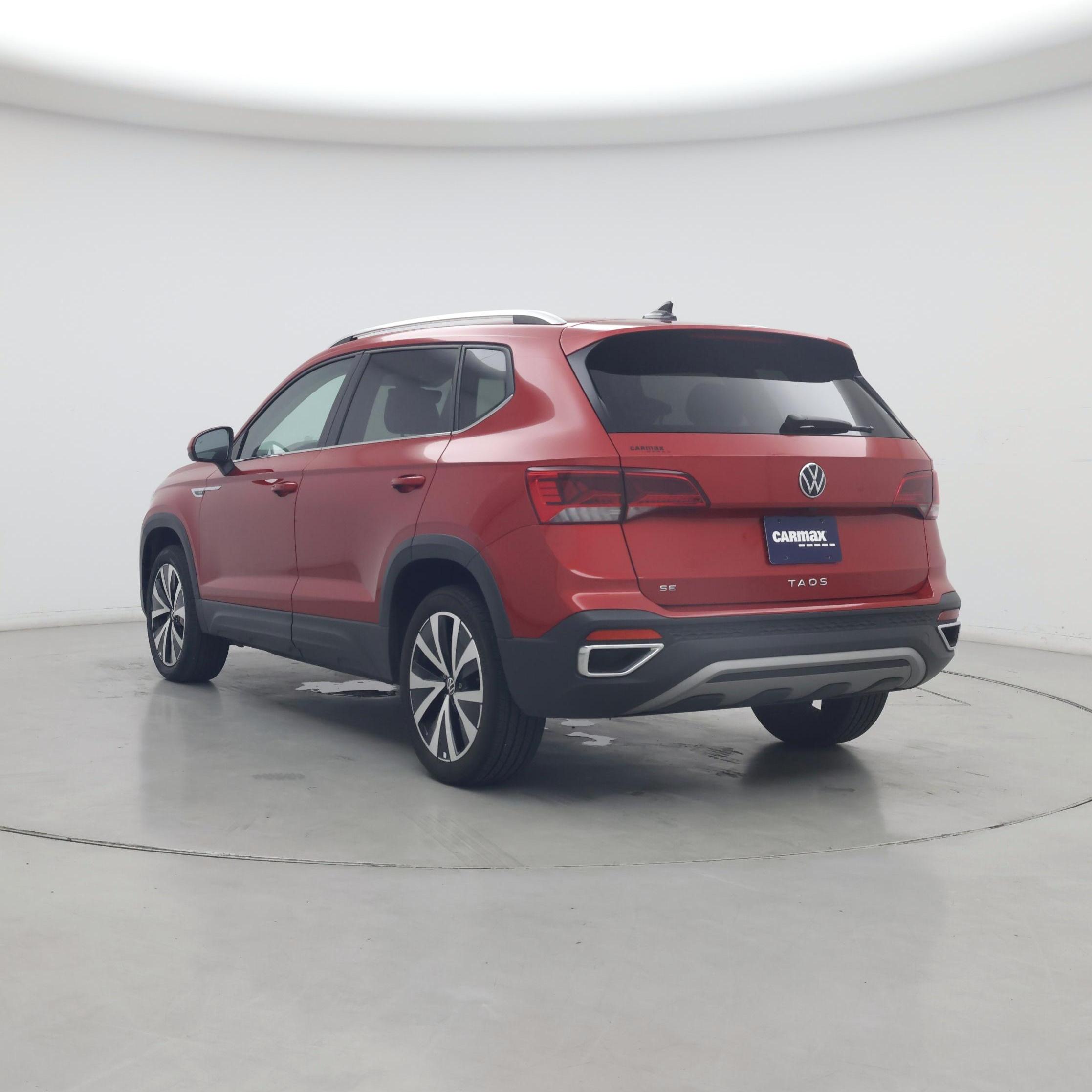 Thumbnail: 2022 Volkswagen Taos - 2
