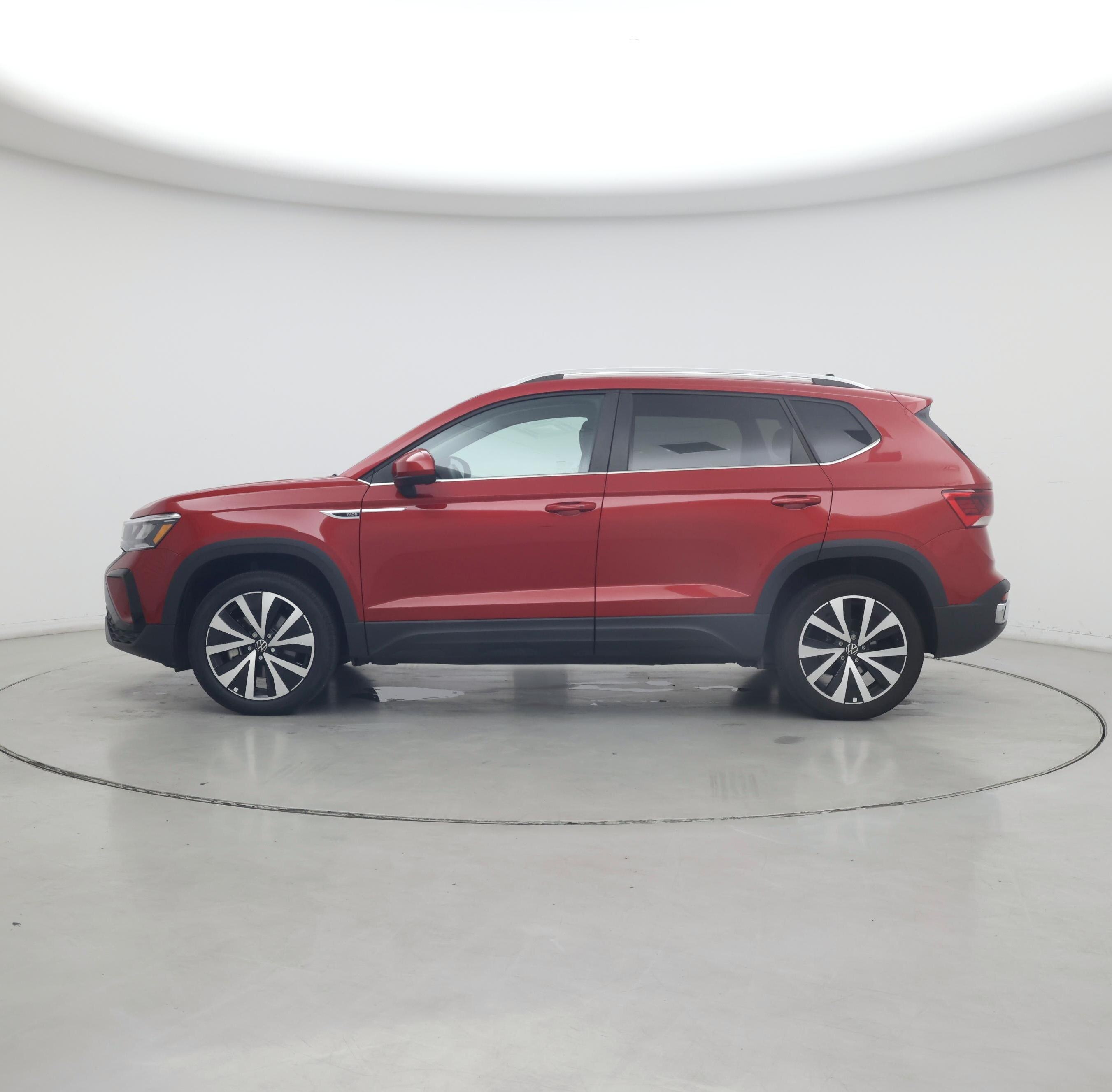 Thumbnail: 2022 Volkswagen Taos - 3
